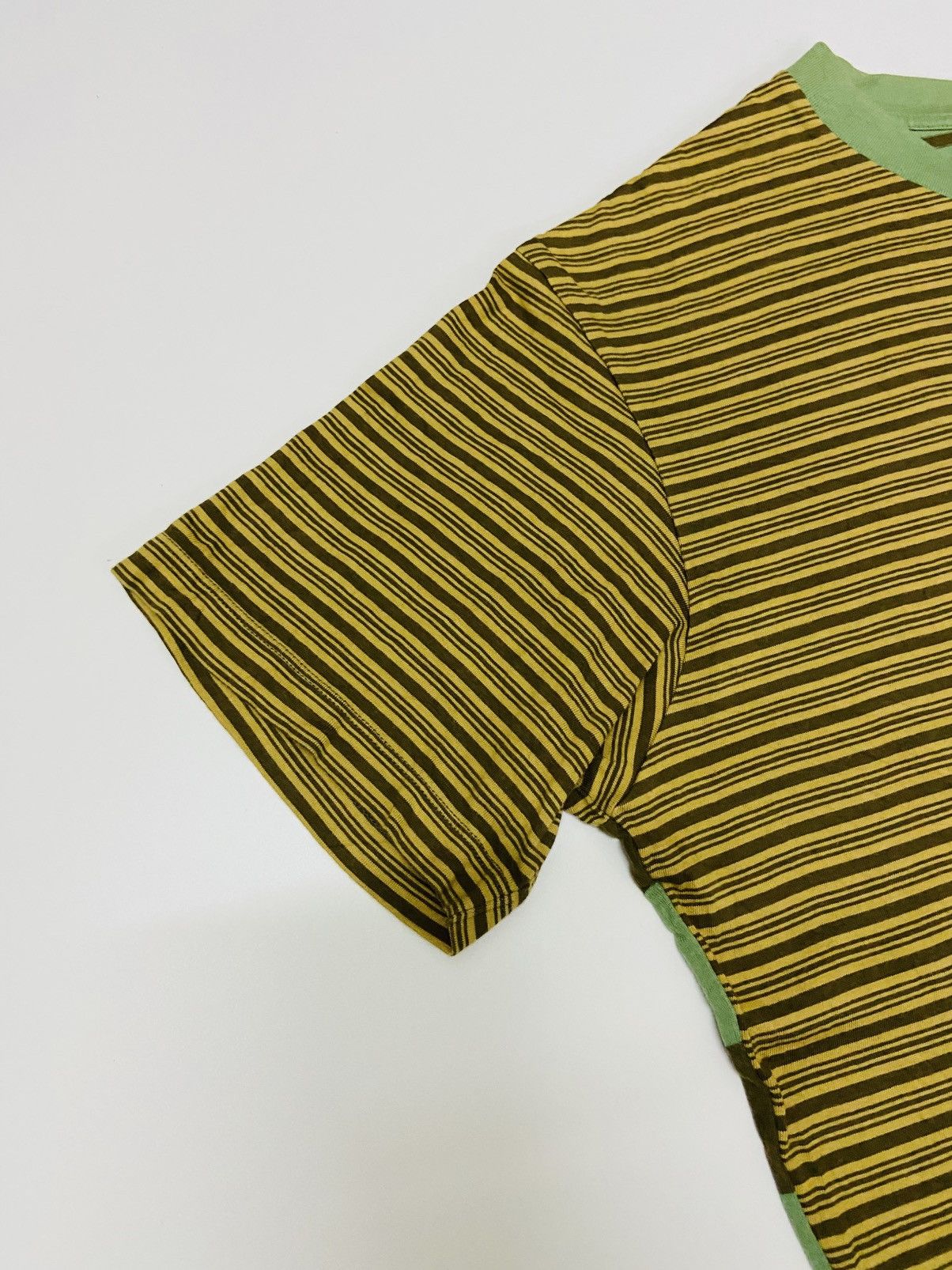 Marni × Uniqlo UNIQLO x MARNI COLLAB TEE Size US L / EU 52-54 / 3 - 11 Thumbnail