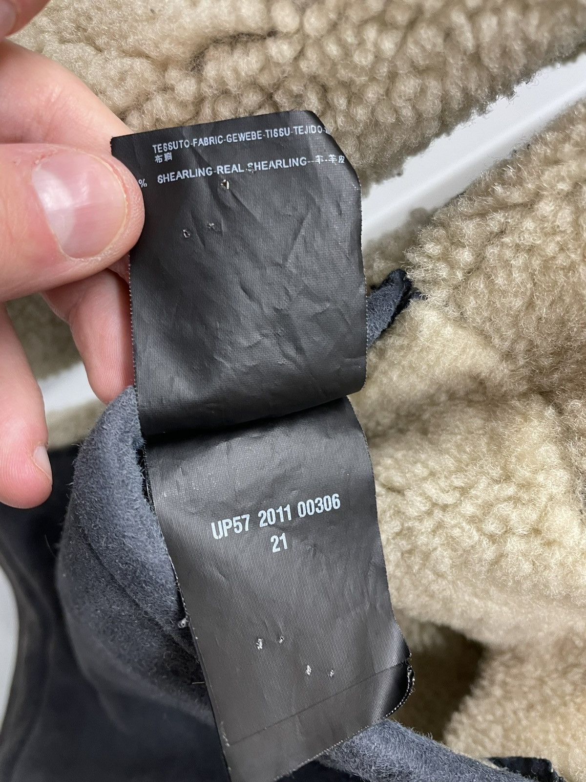Balenciaga Balenciaga Reversible Shearling Fur and Suede Jacket Size US L / EU 52-54 / 3 - 12 Thumbnail