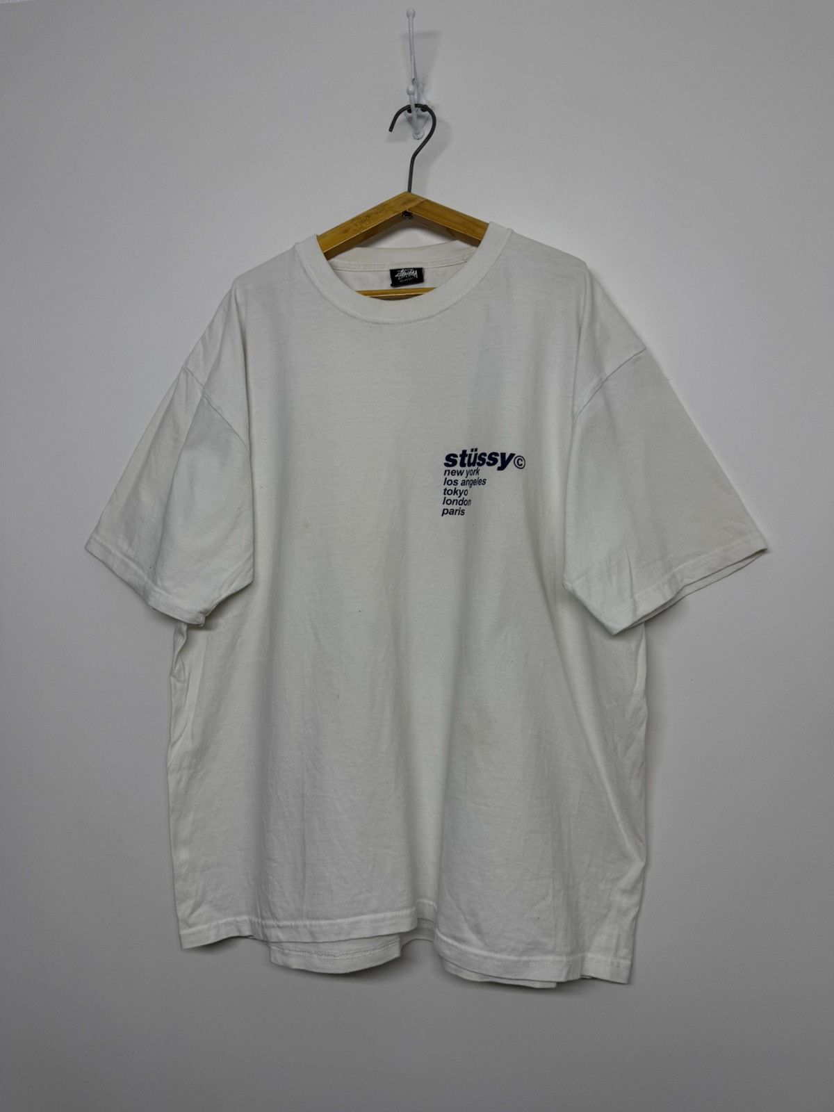 Stussy Stussy vintage Y2k strawberry big print tee Size US XL / EU 56 / 4 - 6 Thumbnail