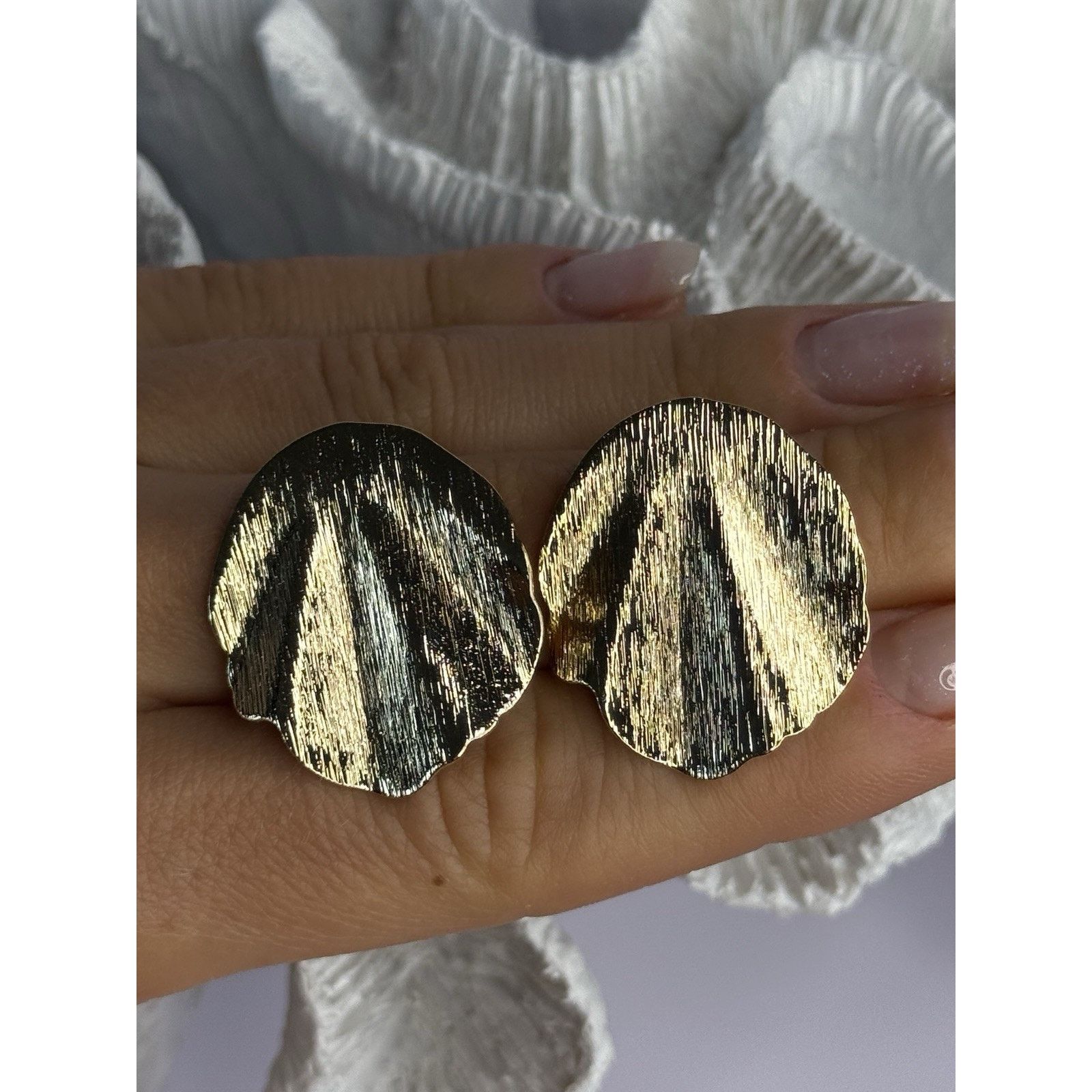 Jewelry UNIQUE GOLD PLATED EARRINGS LENGTH 1.15 INCH Size ONE SIZE - 5 Thumbnail
