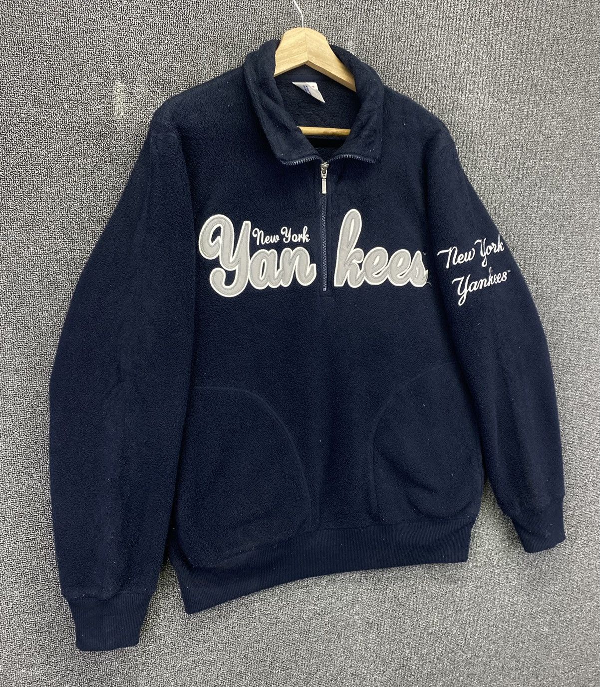 MLB Vintage MLB Yankees New York x Uniqlo Fleece Sweatshirt Size L / US 10 / IT 46 - 2 Thumbnail