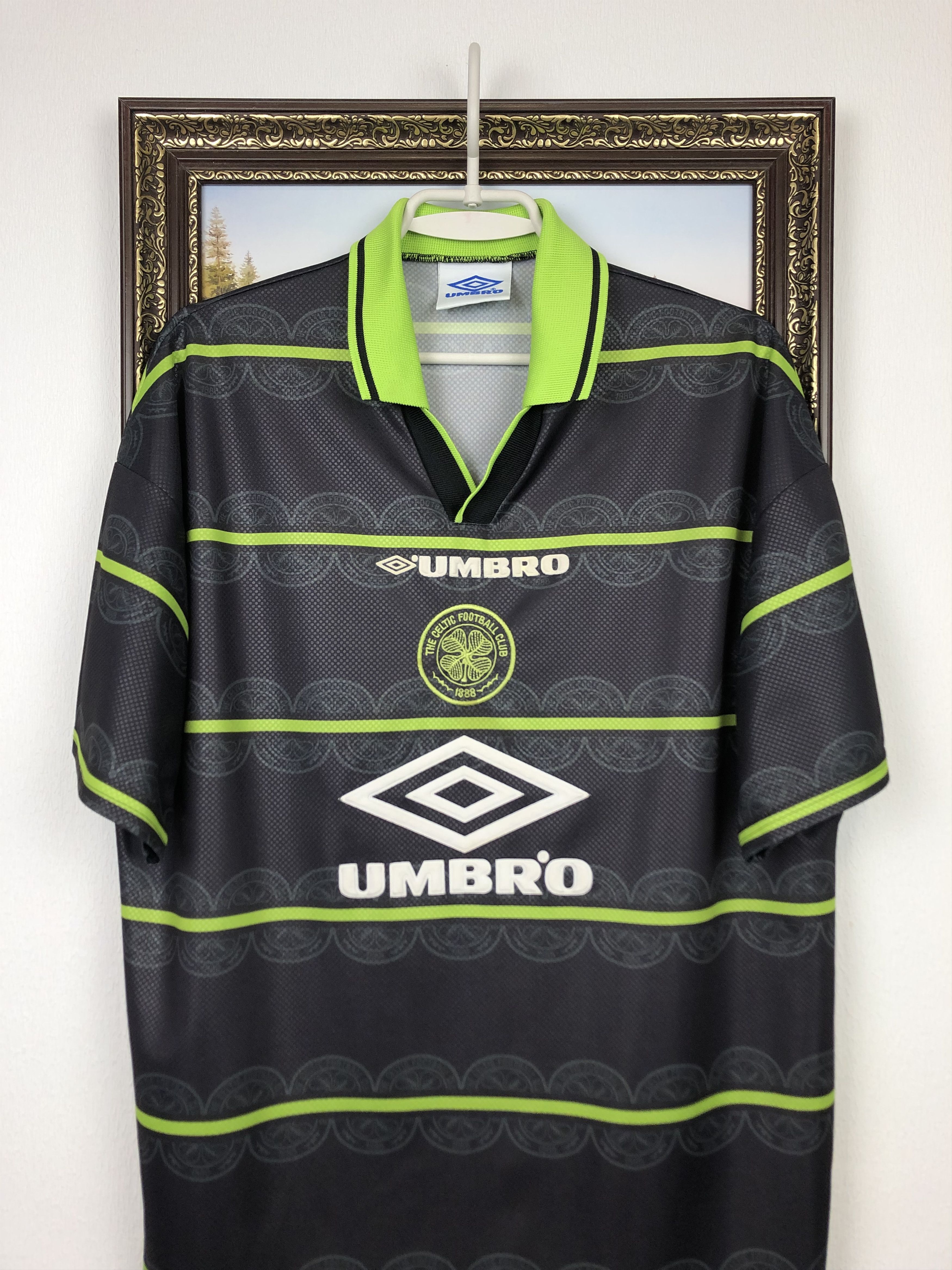 Umbro Celtic football shirt 1998 Soccer Umbro Jersey Trikot Rare Size US L / EU 52-54 / 3 - 2 Thumbnail