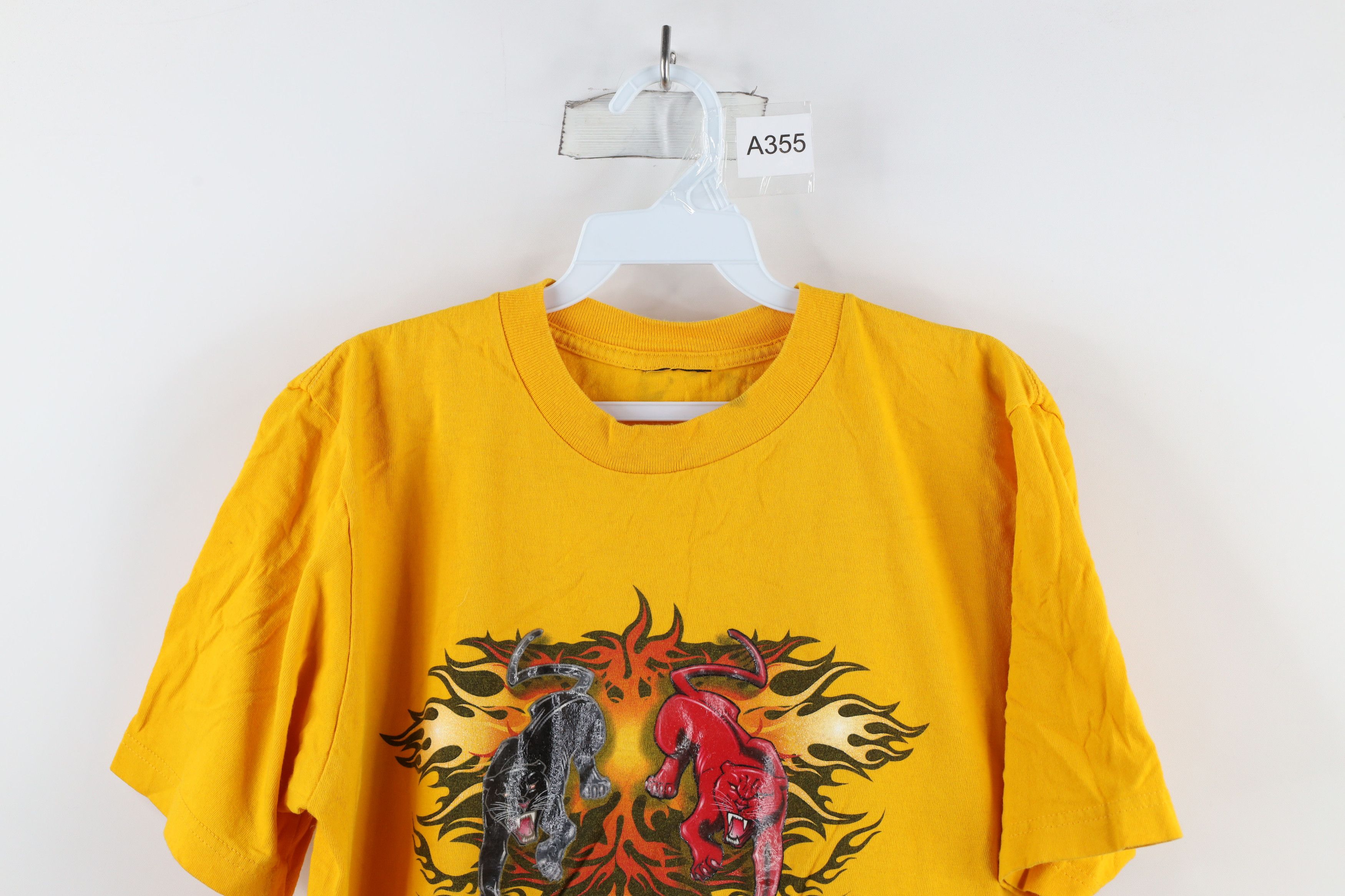 Vintage Vintage 90s Streetwear Panther Fire Flames T-Shirt Yellow Size US S / EU 44-46 / 1 - 2 Thumbnail