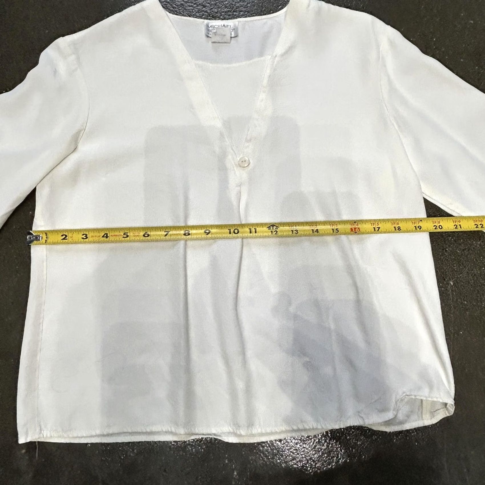Vintage Michael Bernard Blouse Womens Medium White V Neck Long Sleeve Top Made In USA Size M / US 6-8 / IT 42-44 - 5 Thumbnail