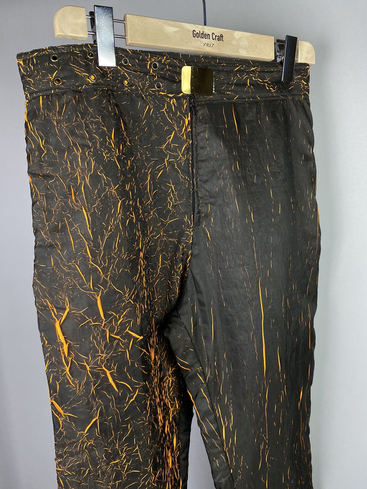 Japanese Brand × Vintage Vintage Graphic Nylon Pants with Abstract Orange Pattern Size US 32 / EU 48 - 13 Thumbnail
