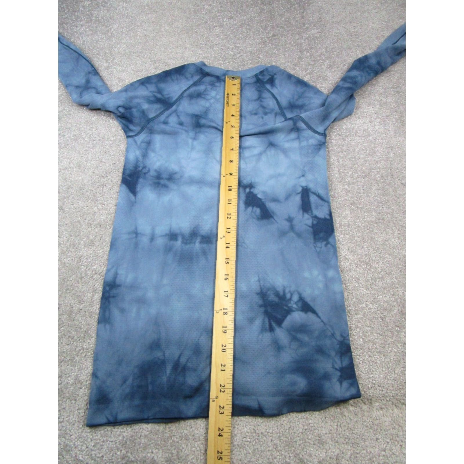 Lululemon Lululemon Swiftly Tech Shirt Womens 3XS Blue Tie Dye Marble Running Pullover Size XXS / US 00 / IT 34 - 6 Thumbnail