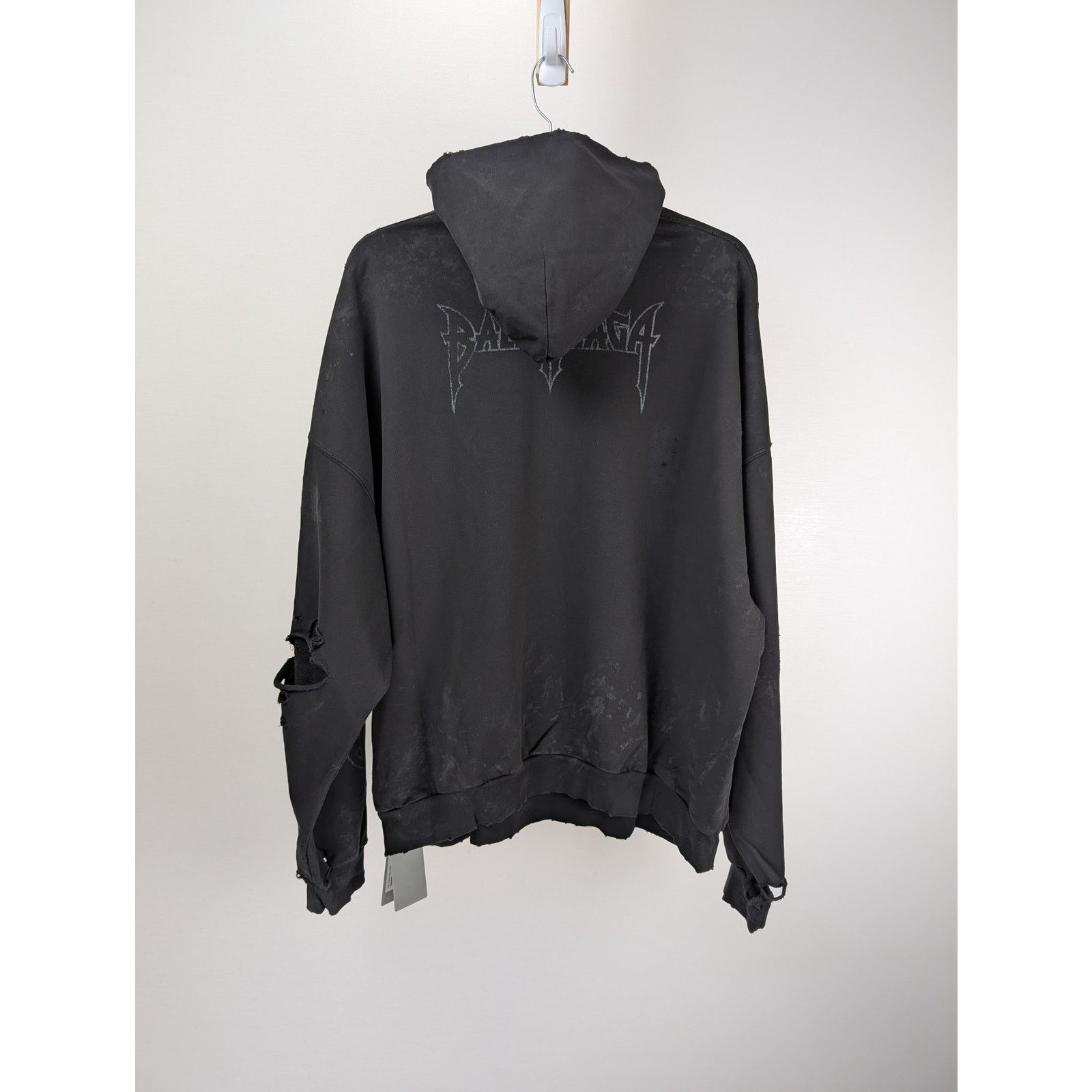 Balenciaga o1rshd1 No Pocket Large Fit Hoodie in Washed Black Size US L / EU 52-54 / 3 - 12 Thumbnail