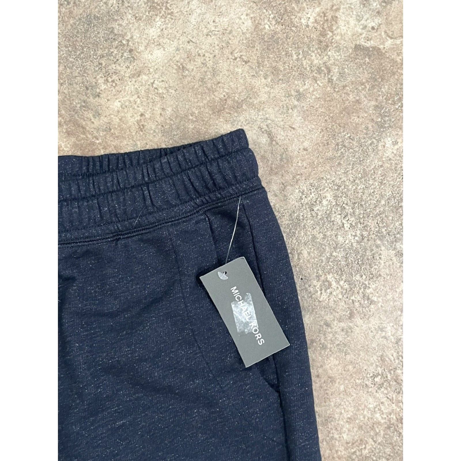 Michael Kors NWT Michael Kors Navy Blue Sweat Shorts Men’s Medium Size US 31 - 4 Thumbnail