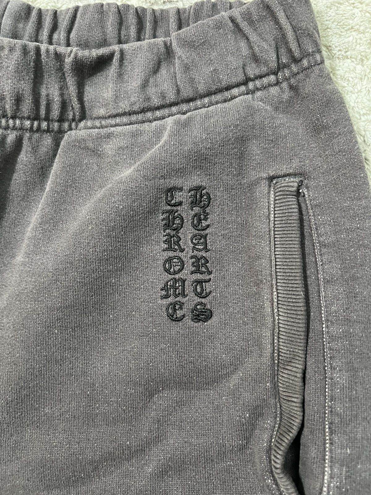 Chrome Hearts Chrome hearts dagger sweatshorts Size US 32 / EU 48 - 3 Thumbnail
