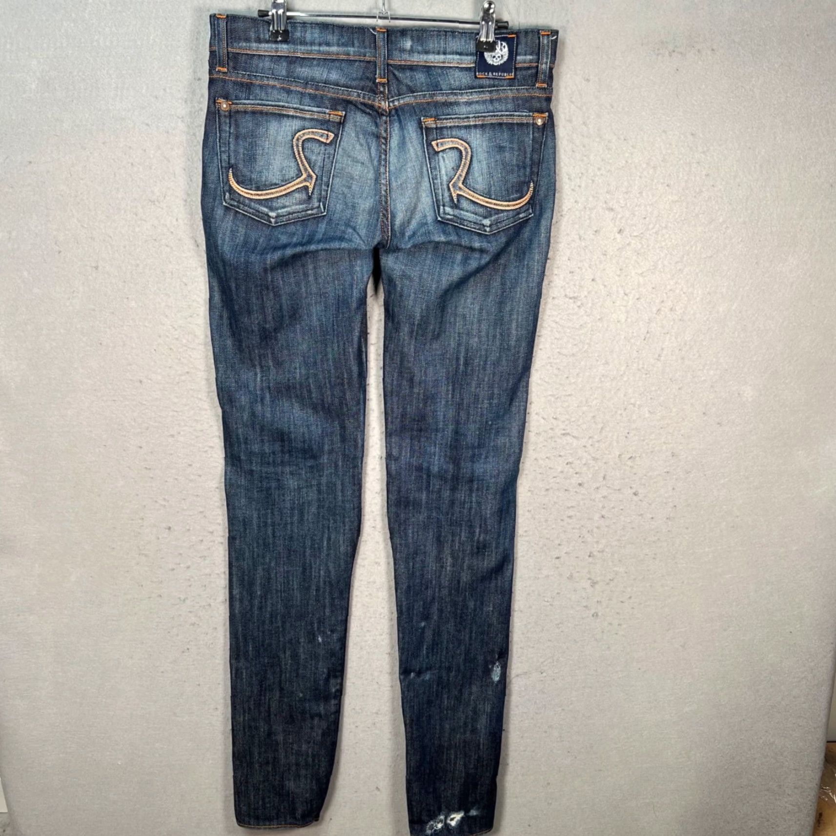 Vintage Rock & Republic Jeans Skinny Denim Distressed Dark Wash 28 Womens Regular Inseam 36" Blue Cotton Blend Pants Ladies Mens Girls Size 28" / US 6 / IT 42 - 2 Thumbnail