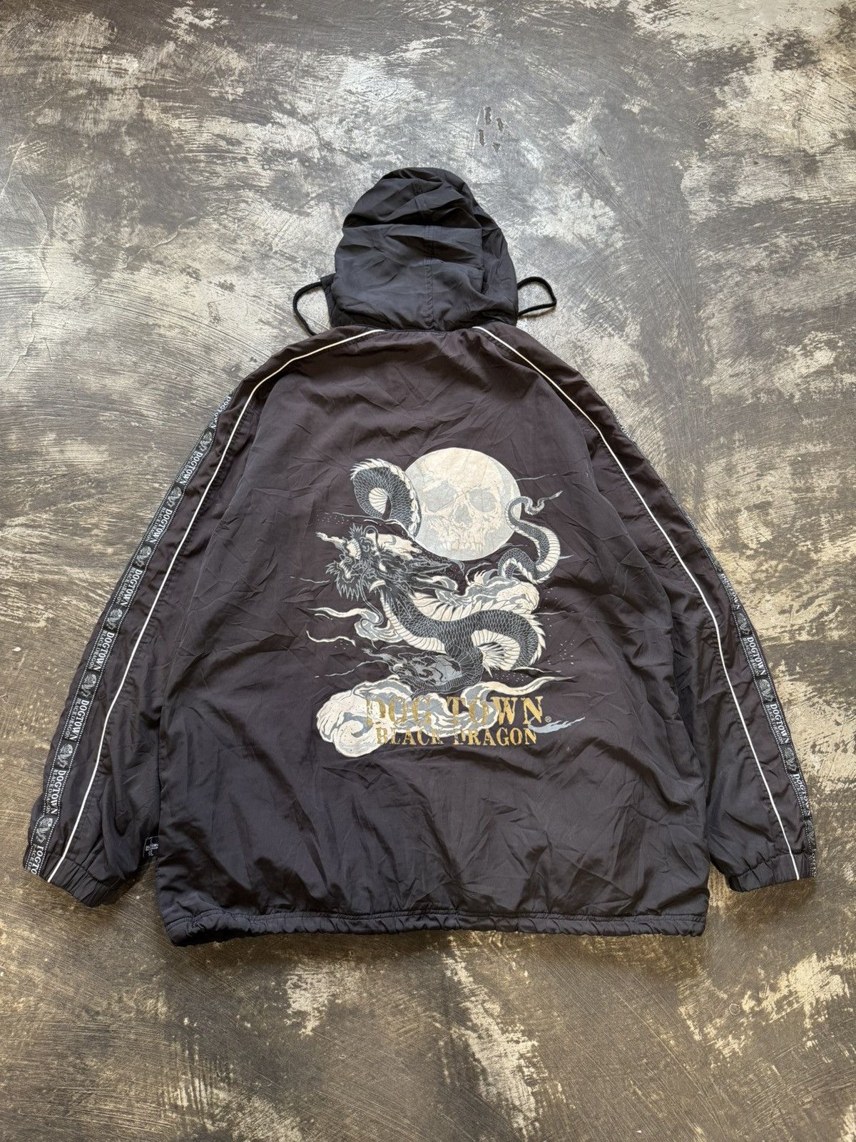 DOG TOWN BLACK DRAGON JACKET
