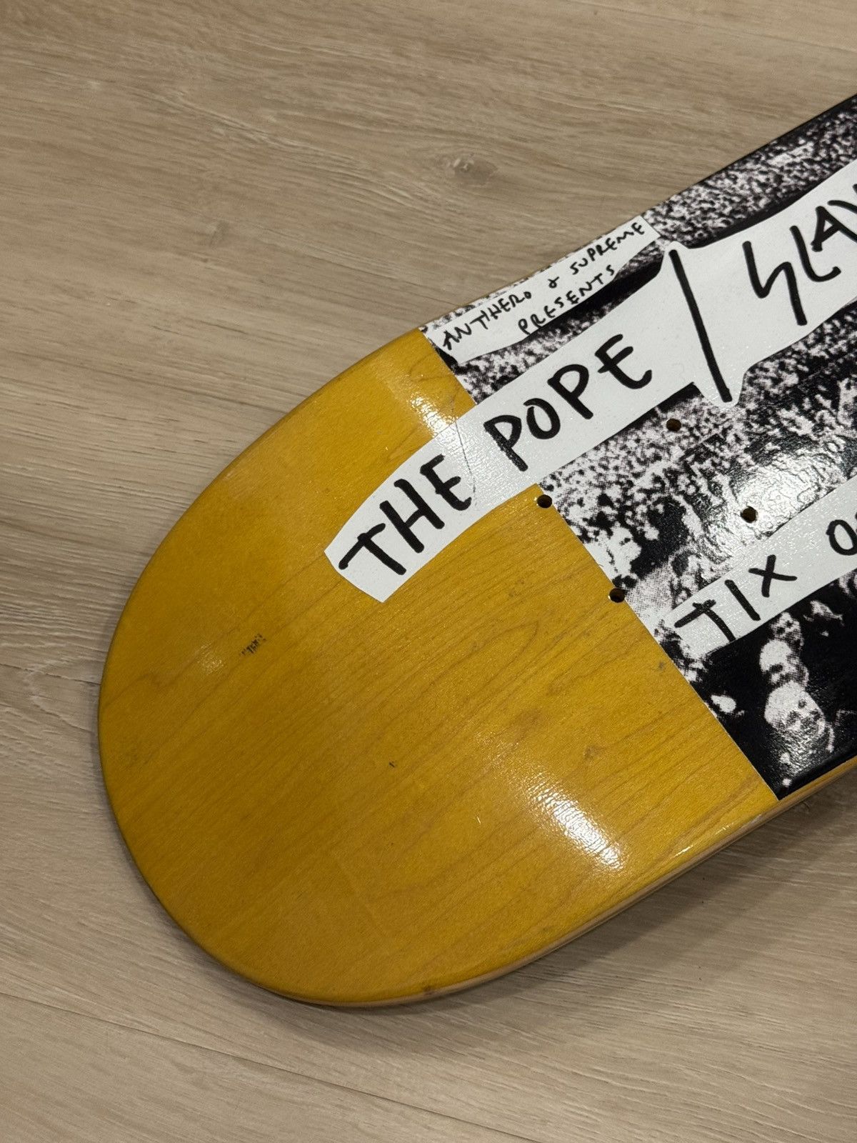 Antihero × Supreme Supreme Antihero Pope Slayer Skateboard Deck Size ONE SIZE - 3 Thumbnail
