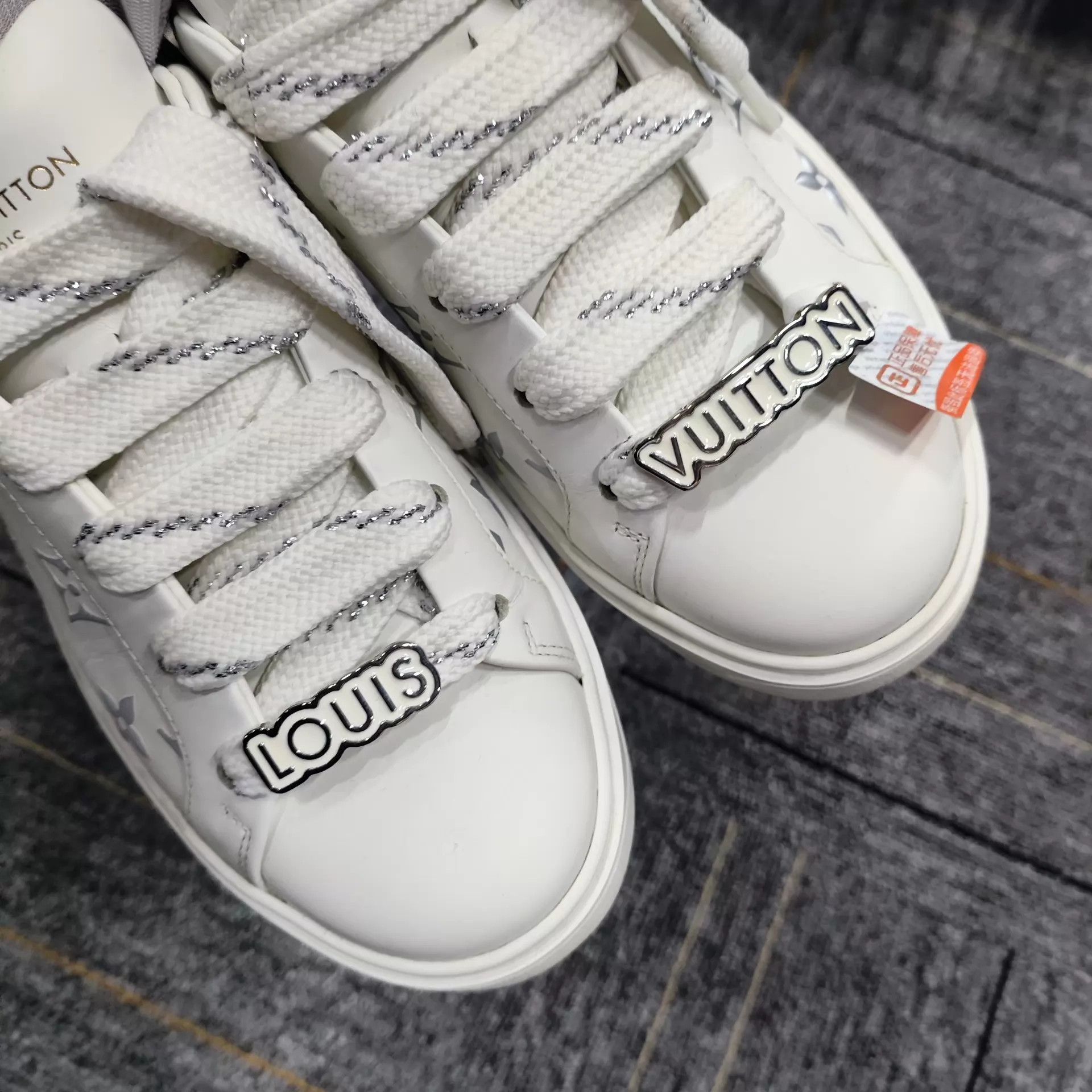 Louis Vuitton LV Cowhide All Over Print White Low Top Sneaker Size US 4.5 / IT 34.5 - 2 Thumbnail