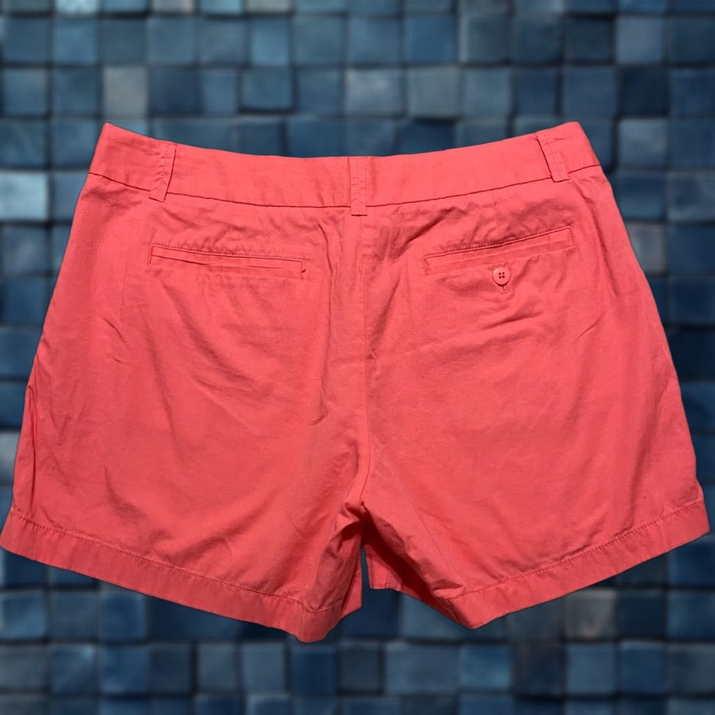 J.Crew J.CREW Pink Shorts Chino 100% Cotton Mid Rise Inseam 4" Front Flat Front Pockets Women Size 10 Size 32" / US 10 / IT 46 - 1 Thumbnail