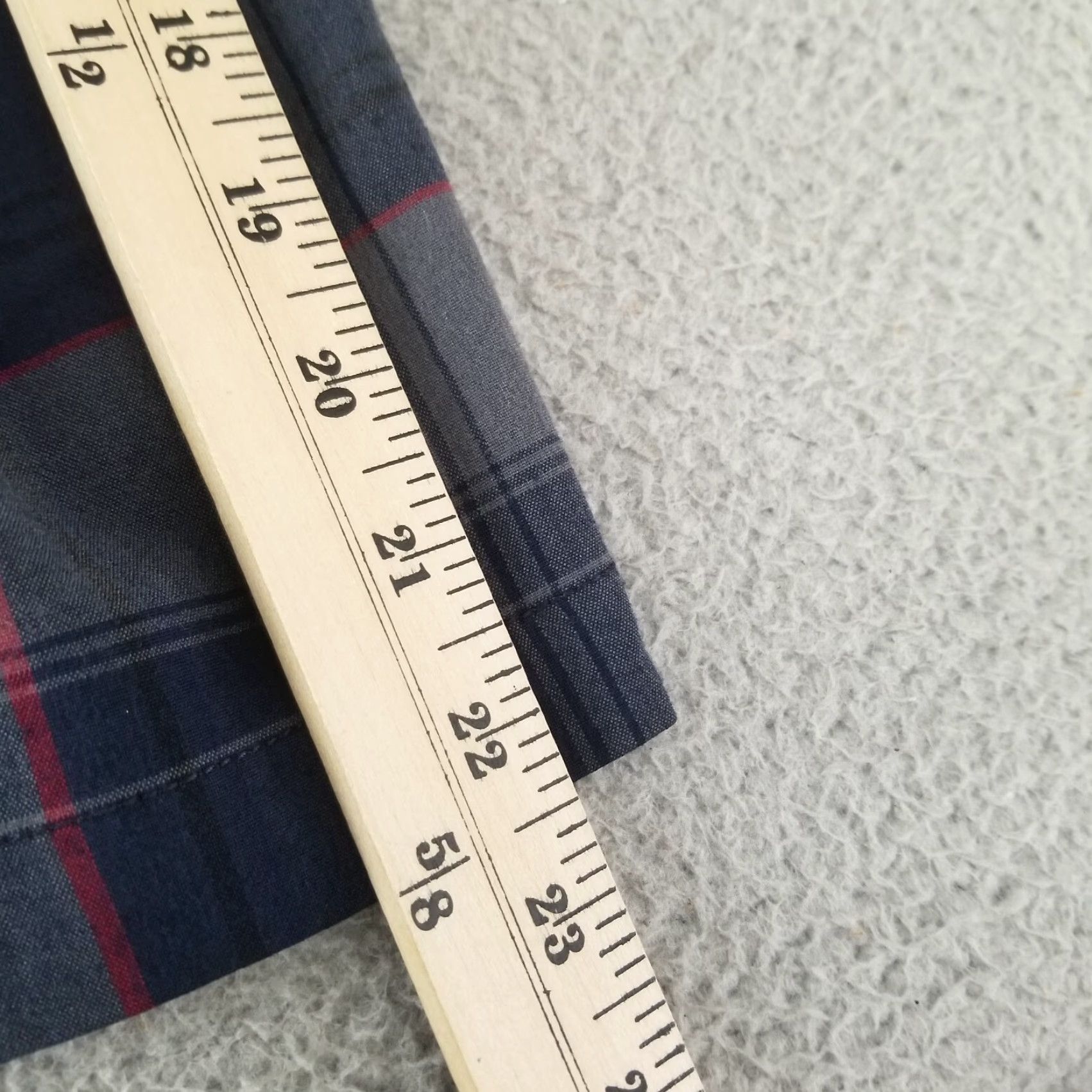Vintage CCS Shorts Mens 30 Blue Plaid Chino Short Casual Athletic Hybrid Flex Belt Loops Logo Button Pockets 30in Regular Spring Summer MD? Wait. Size US 30 / EU 46 - 7 Thumbnail