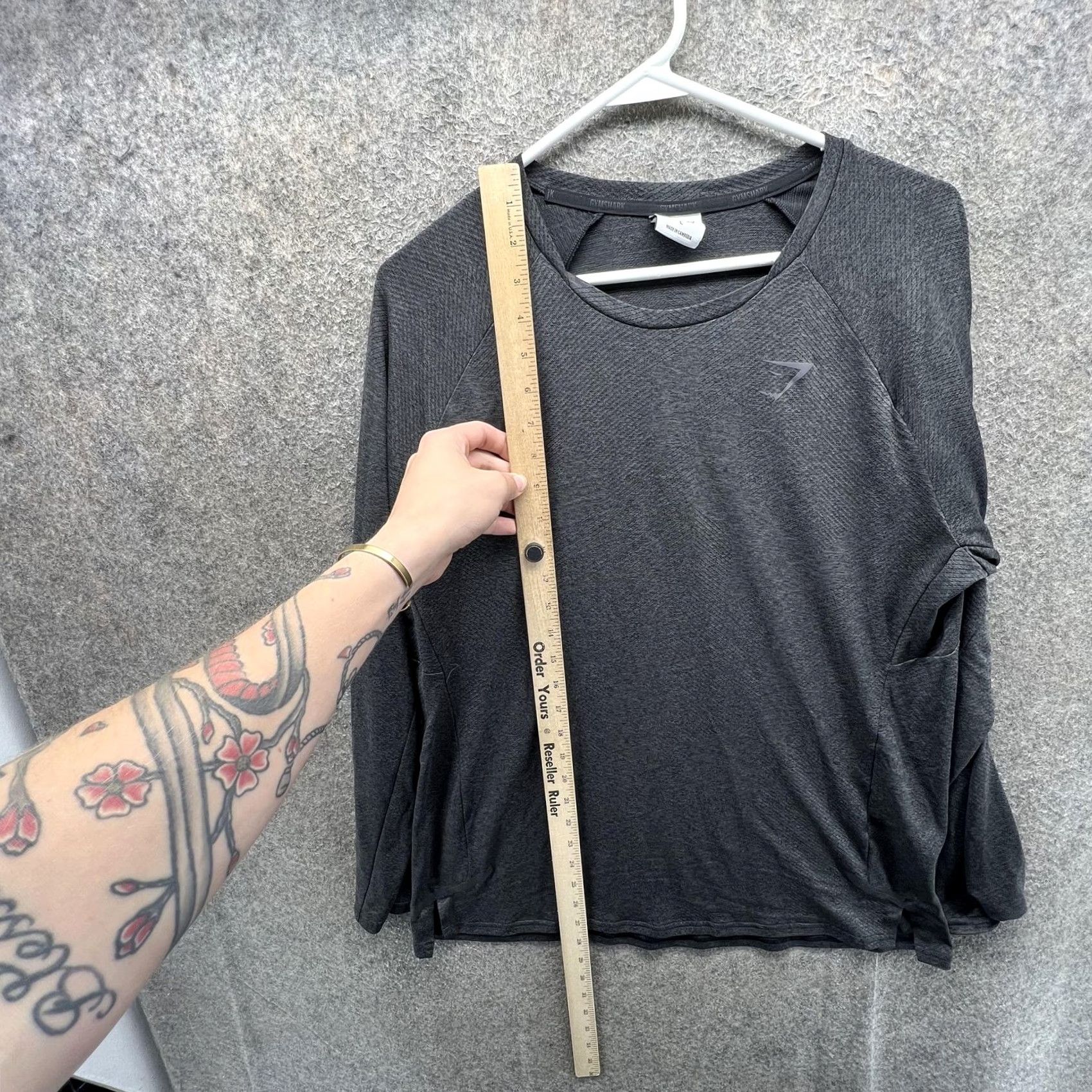 Gymshark Gymshark Shirt Mens Large Gray Long Sleeve Performance Training Athletic Top Size US L / EU 52-54 / 3 - 4 Thumbnail