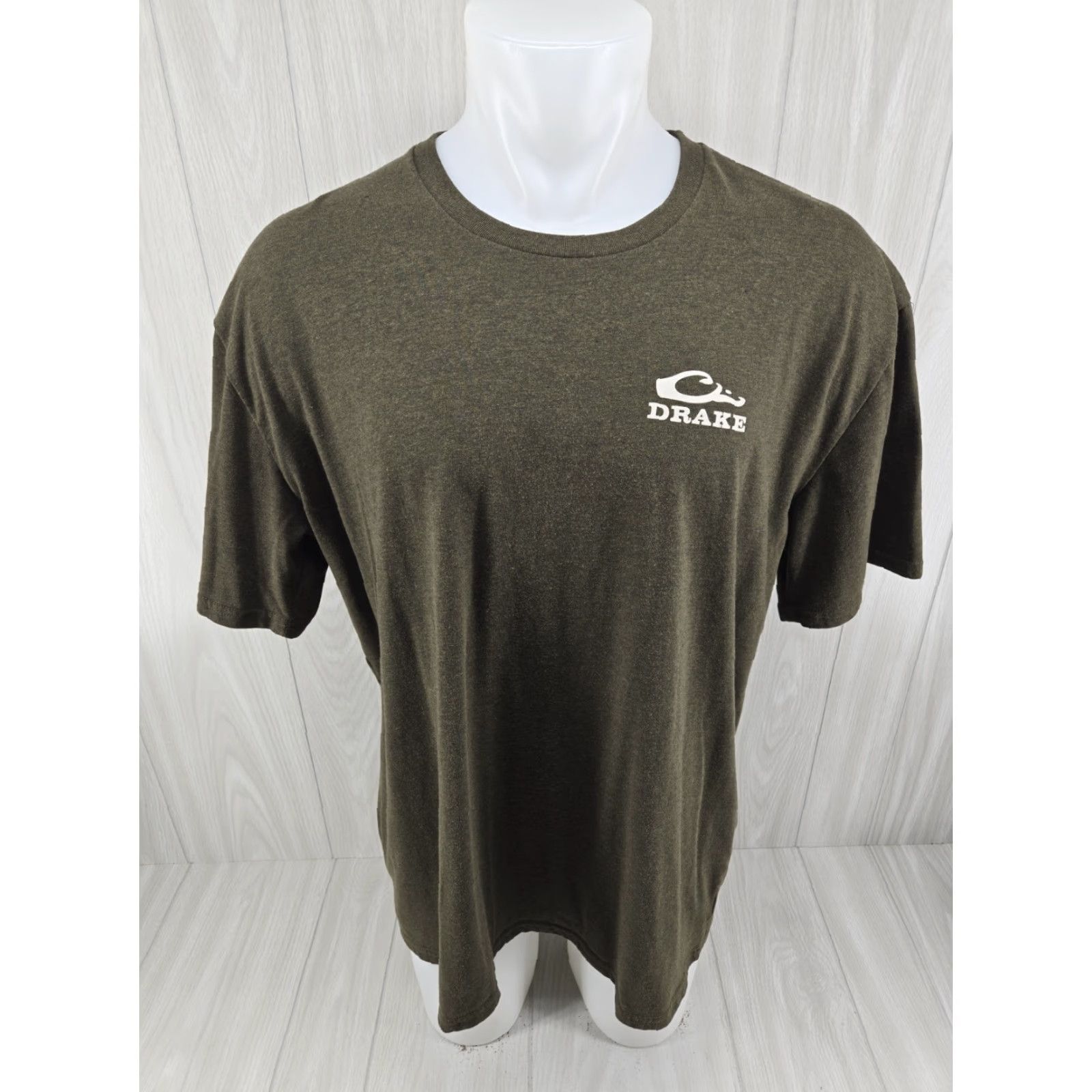 Vintage Drake Waterfowl Men's Short Sleeve T-Shirt 2XL Green Gun Flag Shirt Mens Regular Size 2XL Green Outdoors Logo Size US XXL / EU 58 / 5 - 3 Thumbnail