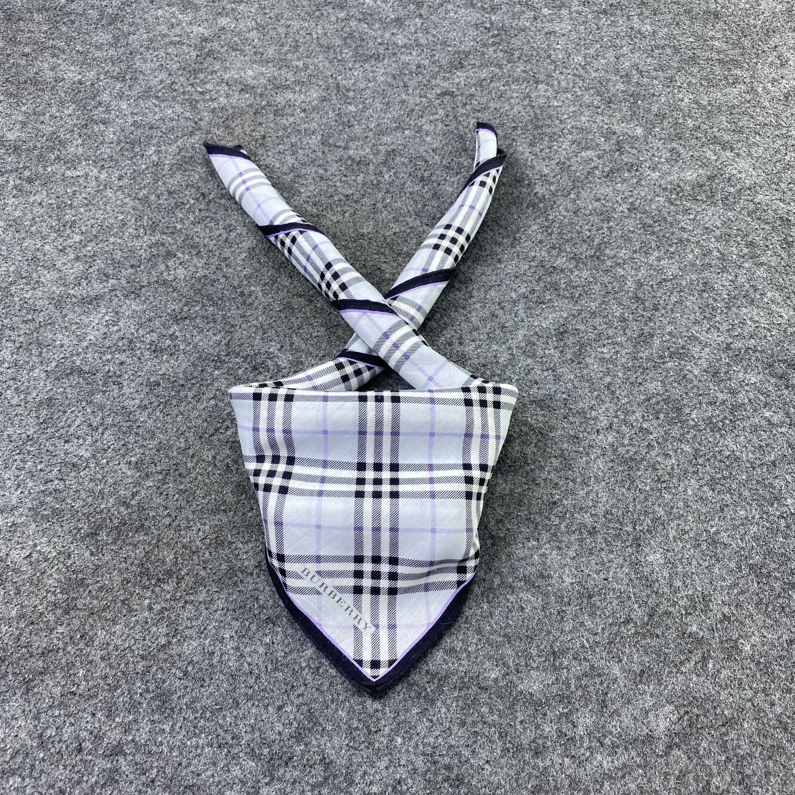 Burberry Burberry Handkerchief / Bandana / Neckerchief-B2257 Size ONE SIZE - 2 Thumbnail