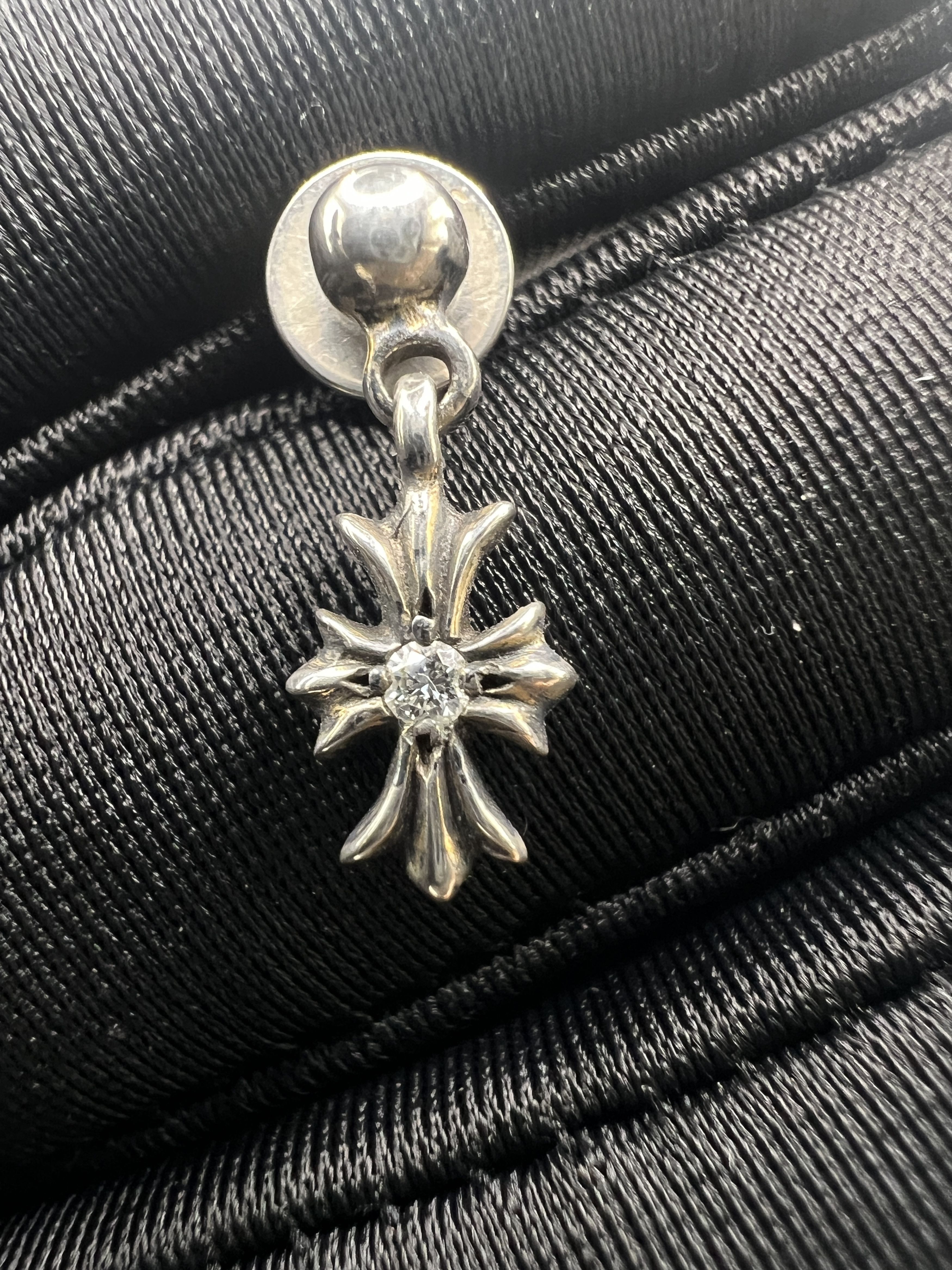Chrome Hearts Chrome Hearts Tiny-E Pave A Diamond Drop Earring Size ONE SIZE - 6 Thumbnail