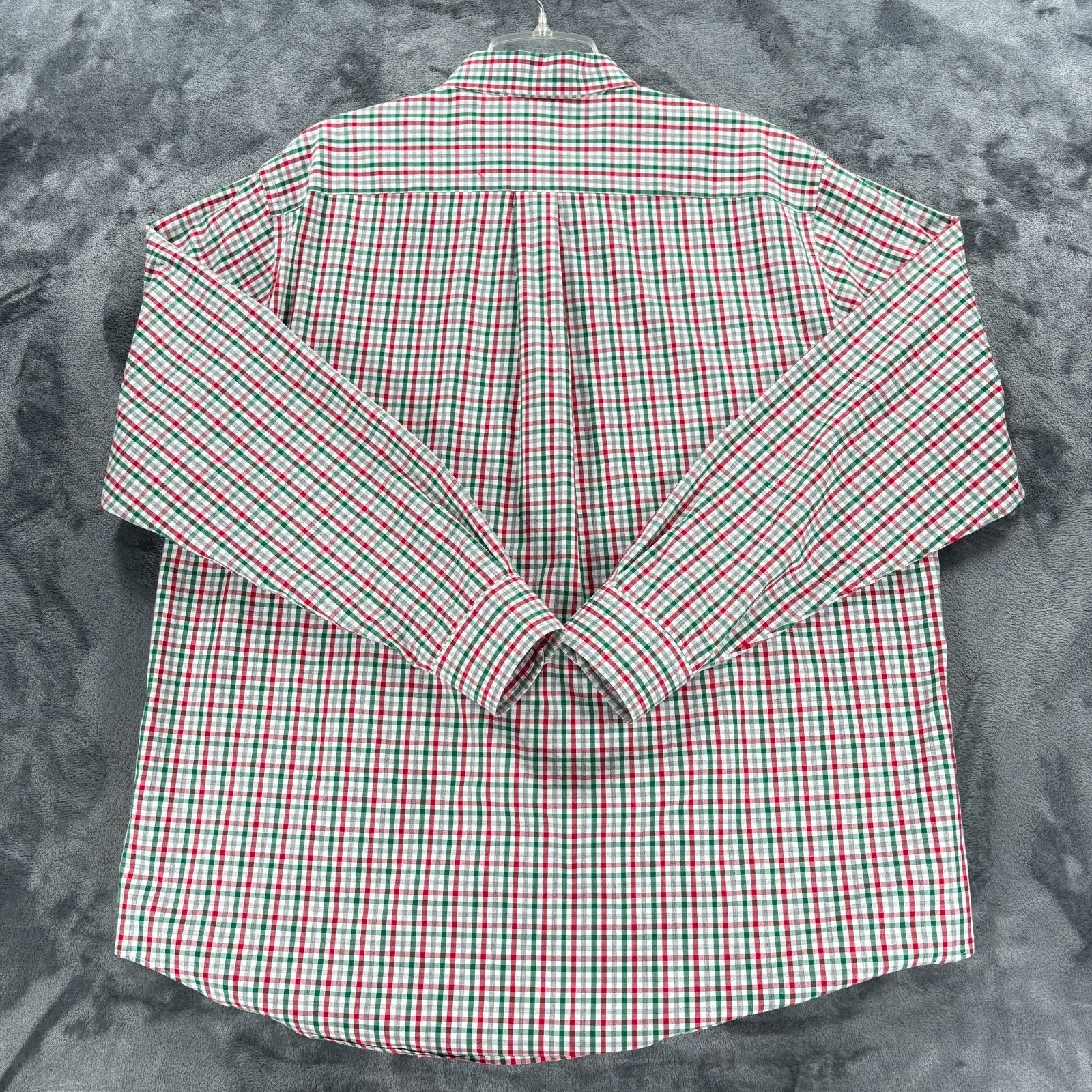 Vineyard Vines Vineyard Vines Christmas Colors Slim Fit Whale Shirt Button Size US XL / EU 56 / 4 - 2 Thumbnail