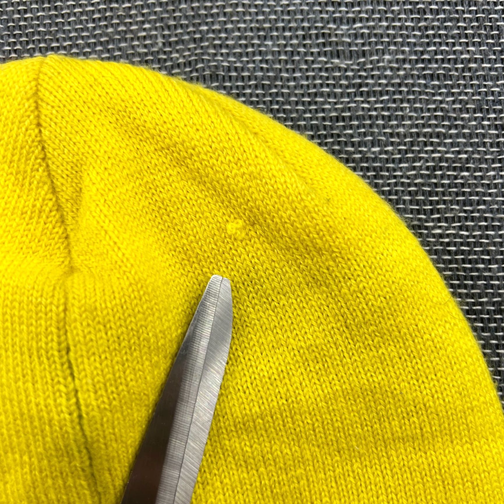 Logo 7 Norrona /29 Logo Beanie Hat S 100% Merino Wool Yellow Spellout Unisex Adults Thermal Knit Wool Mellow Yellow Beanie Mens Womens Girls Boys Size ONE SIZE - 2 Thumbnail