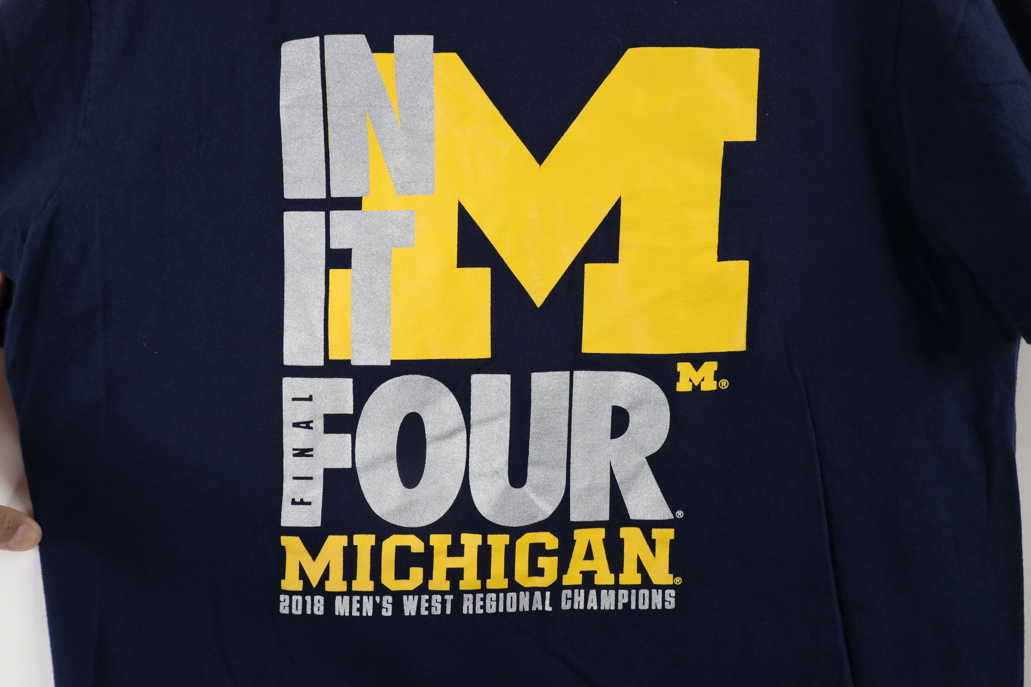 Nike Nike Air Jordan University of Michigan Basketball T-Shirt Size US L / EU 52-54 / 3 - 6 Thumbnail
