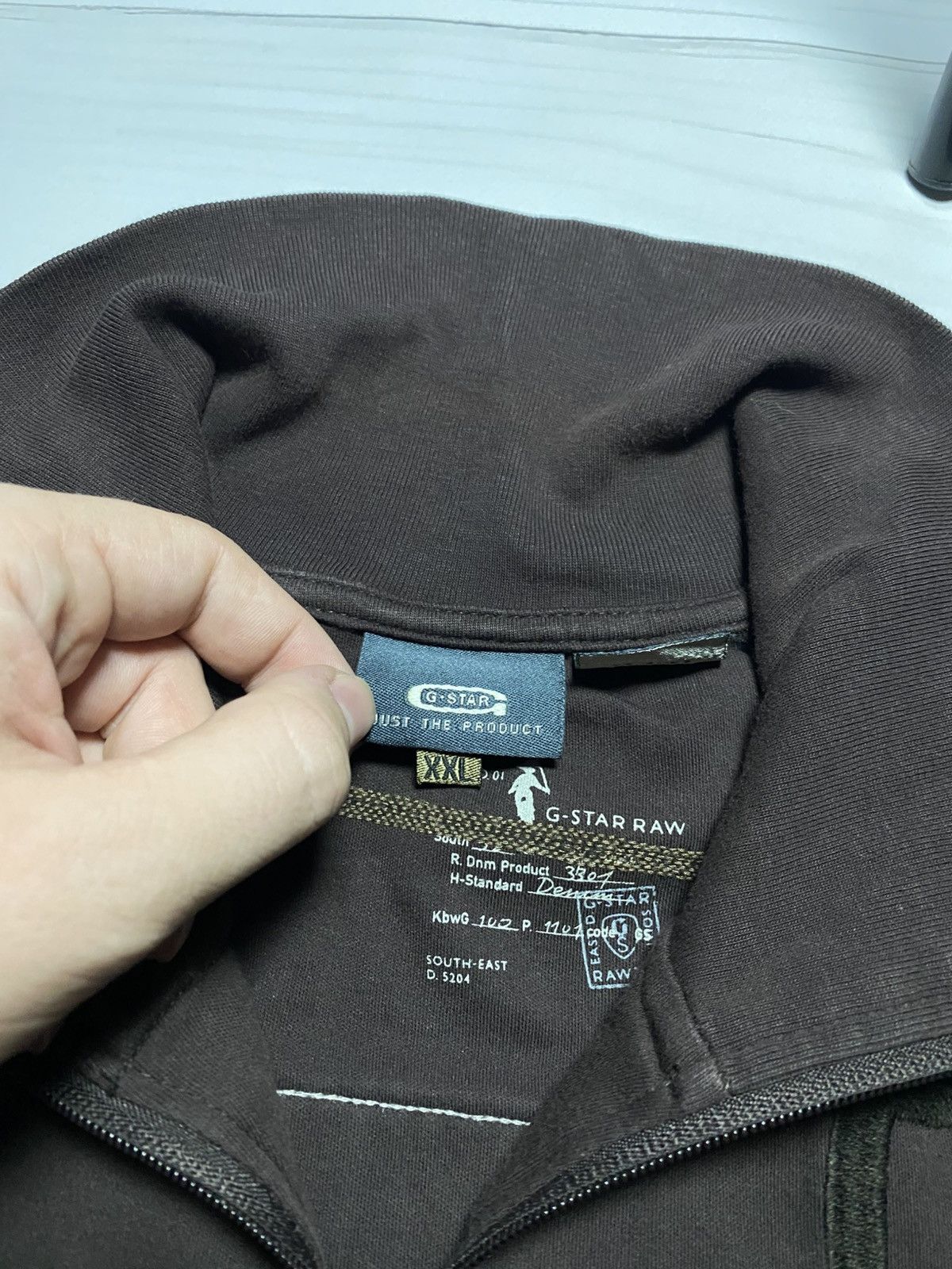 G-Star × Japanese Brand × Vintage Vintage G Star Raw Faded Brown Y2k Japanes Zip Sweatshirt Size US XL / EU 56 / 4 - 3 Thumbnail