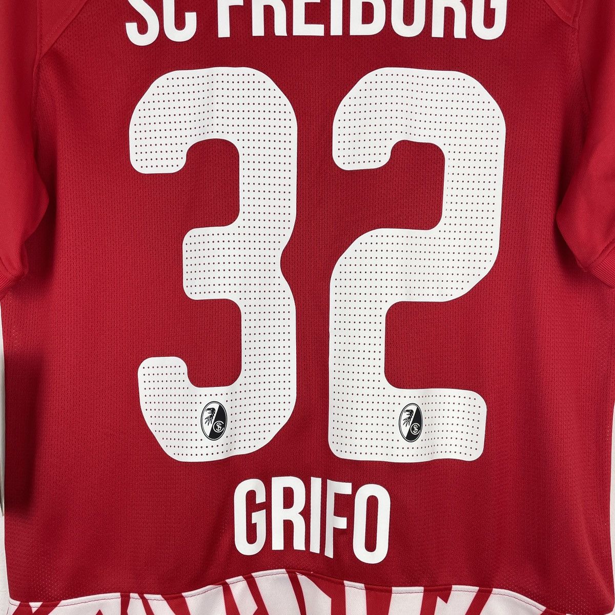 Nike SC Freiburg Vincenzo Grifo Home Jersey Nike Shirt 2023/2024 Size US M / EU 48-50 / 2 - 10 Thumbnail