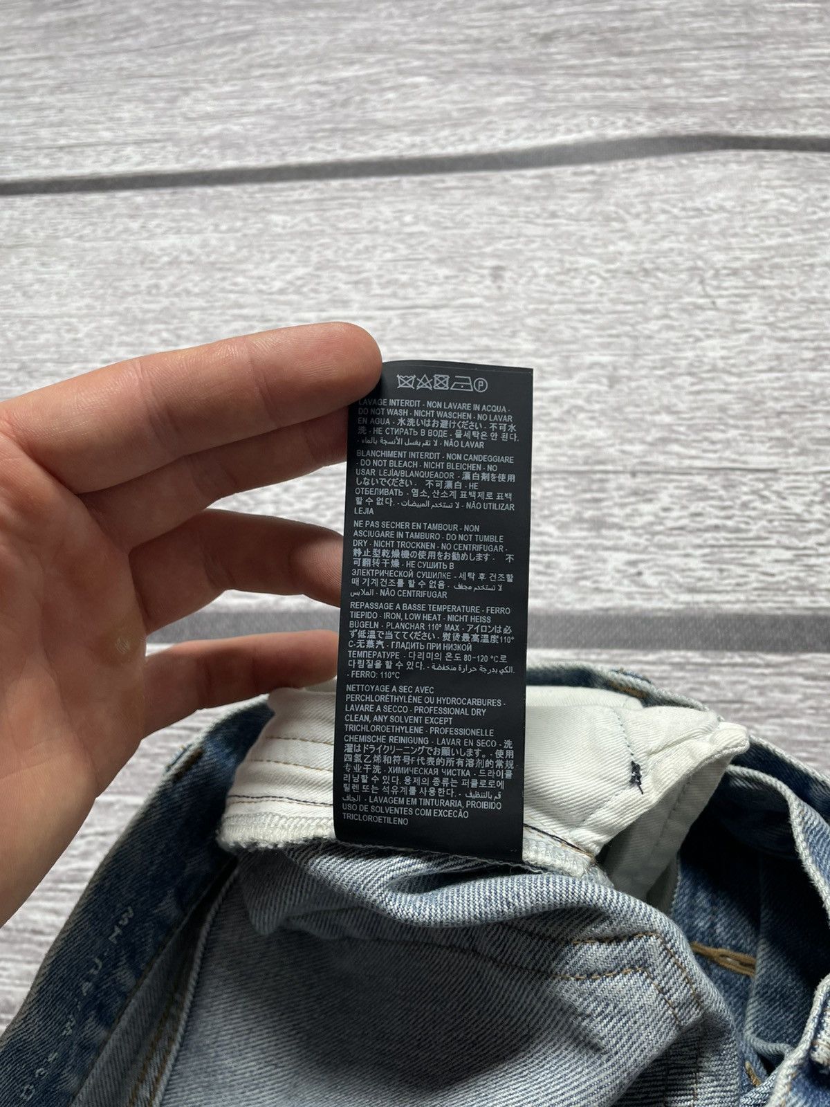 Saint Laurent Paris Saint Laurent Paris D35 Japanese Denim Jeans Size US 27 - 13 Thumbnail