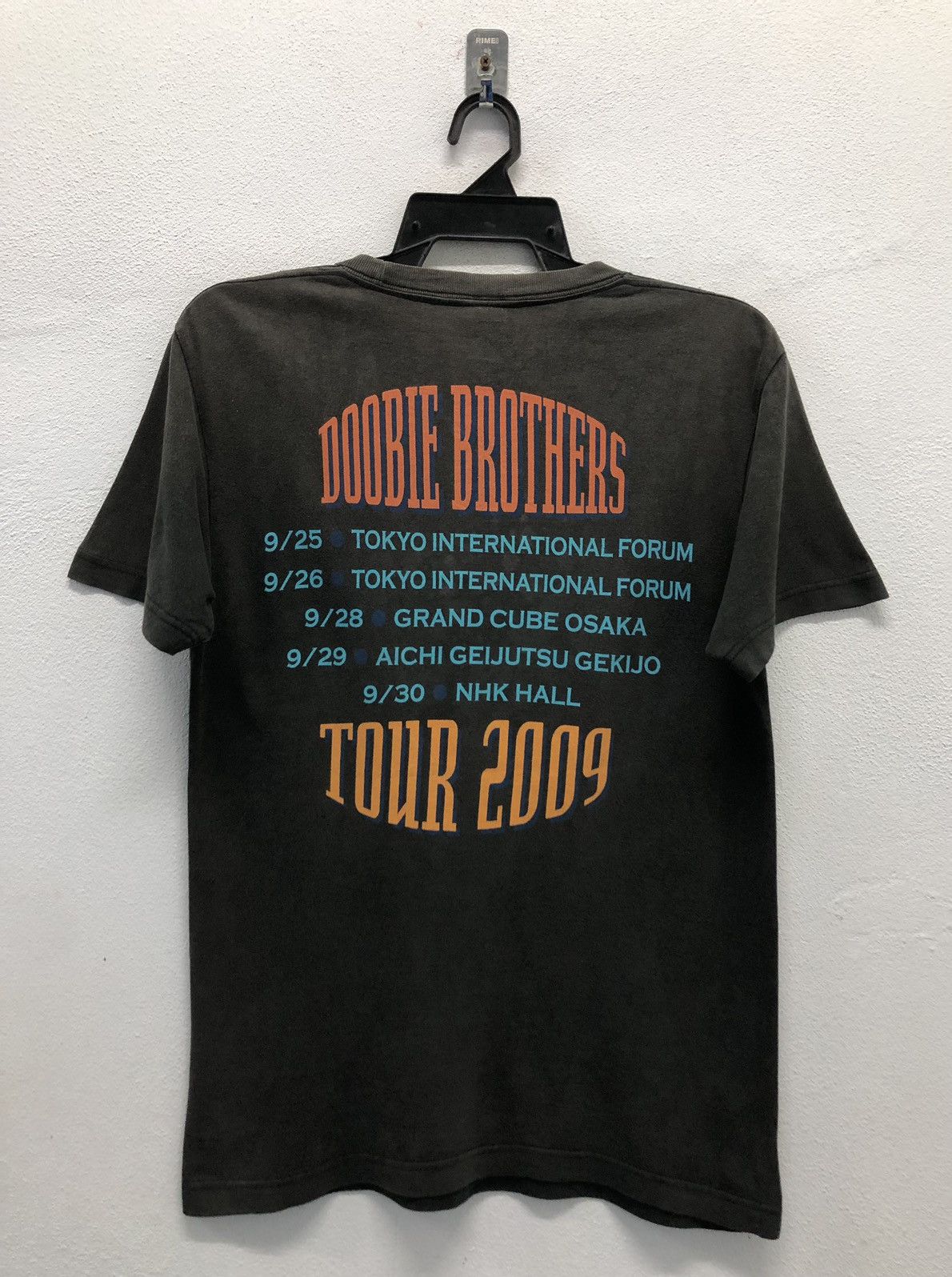 Band Tees Vintage Matfia's Doobie Brothers Tour 2009 T-Shirt Size US M / EU 48-50 / 2 - 1 Thumbnail