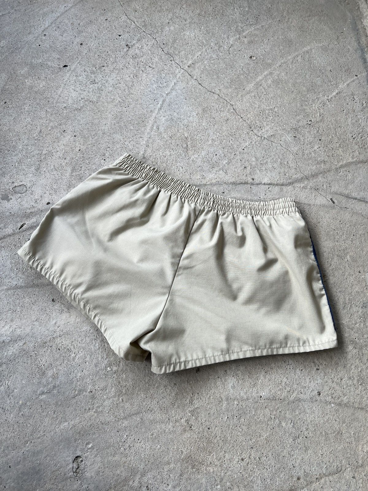 Adidas Adidas Vintage Made In USA Shorts Size US 34 / EU 50 - 4 Thumbnail