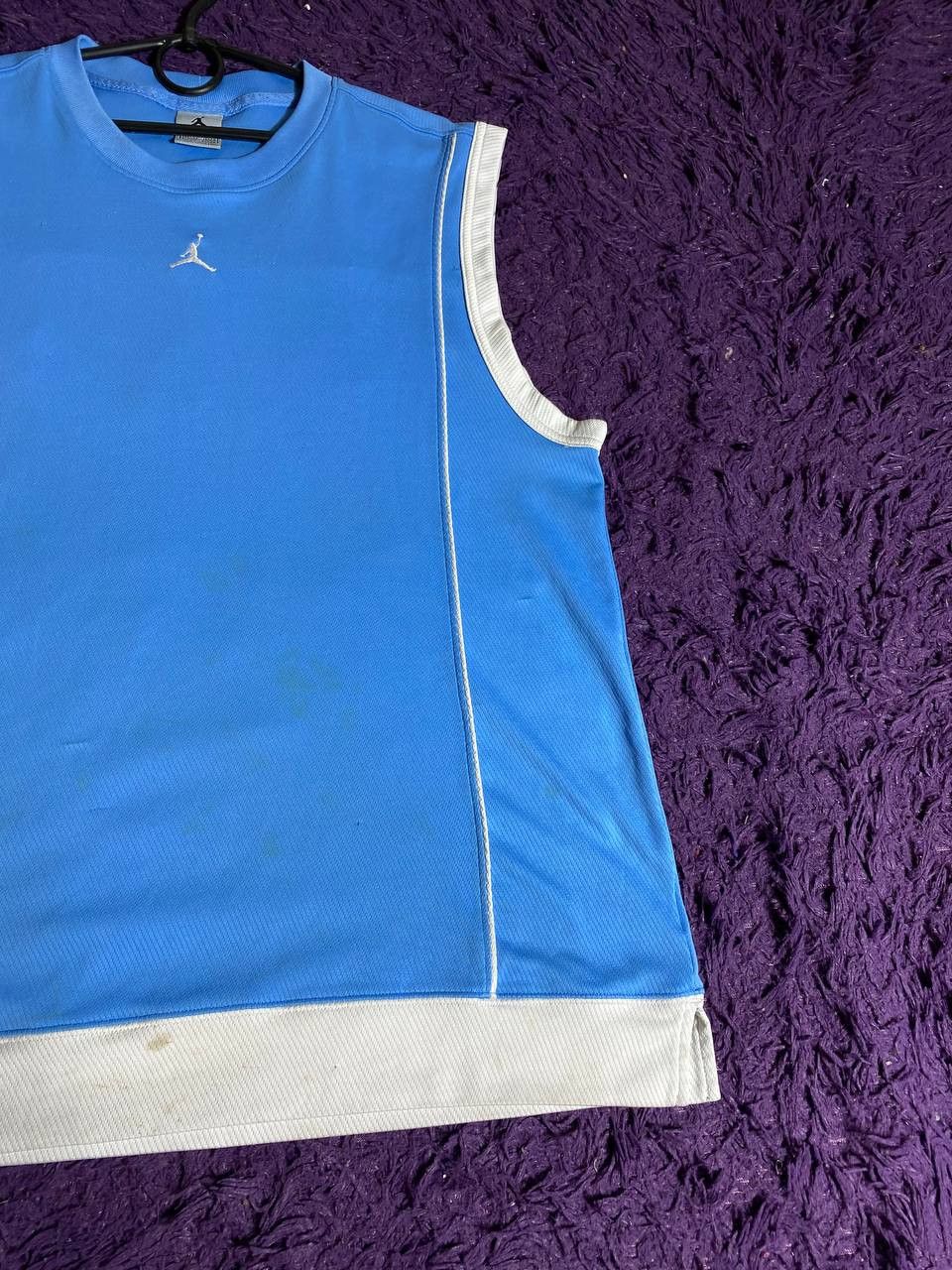 Jordan Brand × Nike × Vintage Nike Tank Top Jordan Vintage Mini Center Logo Y2k Style Size US L / EU 52-54 / 3 - 7 Thumbnail
