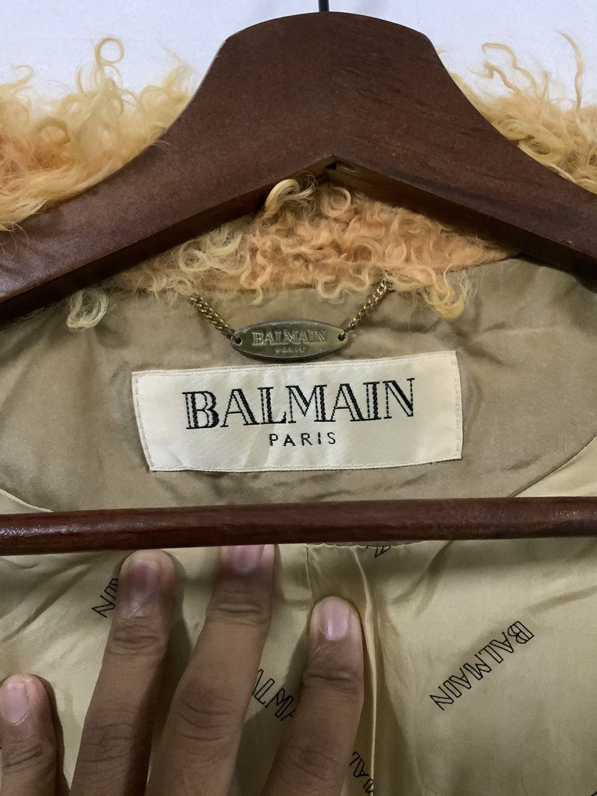 Balmain Vintage Balmain Paris Silk Mohair Fur Archive Coat Jacket Size US L / EU 52-54 / 3 - 19 Thumbnail