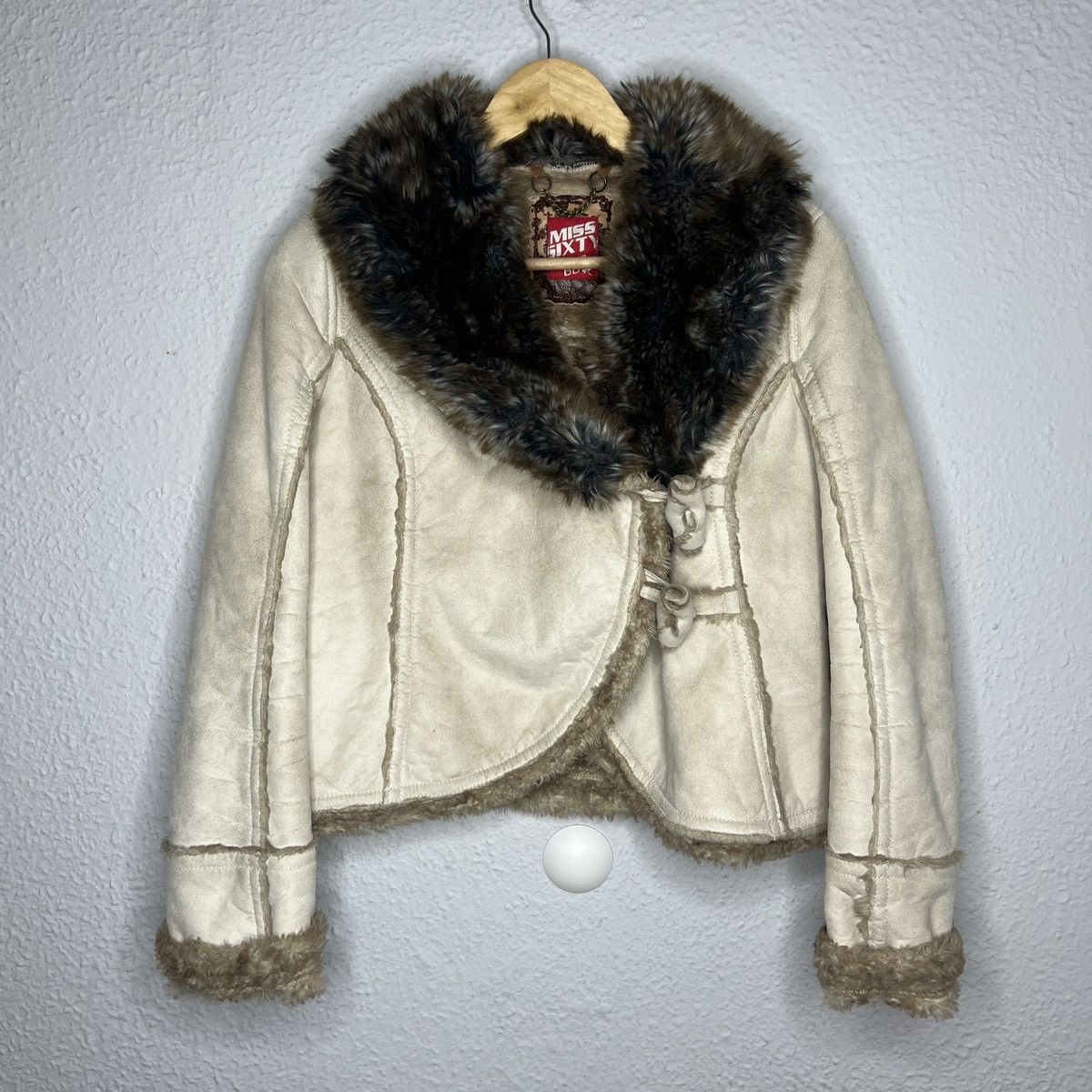 Miss Sixty Miss Sixty Faux Fur Sheepskin Jacket Coat Beige Retro RARE Size M / US 6-8 / IT 42-44 - 1 Thumbnail