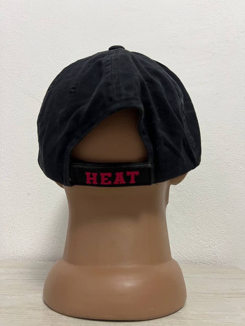 Sports Specialties Vintage Maimi Heat NBA Sports Specialties Hat Cap Size ONE SIZE - 7 Thumbnail