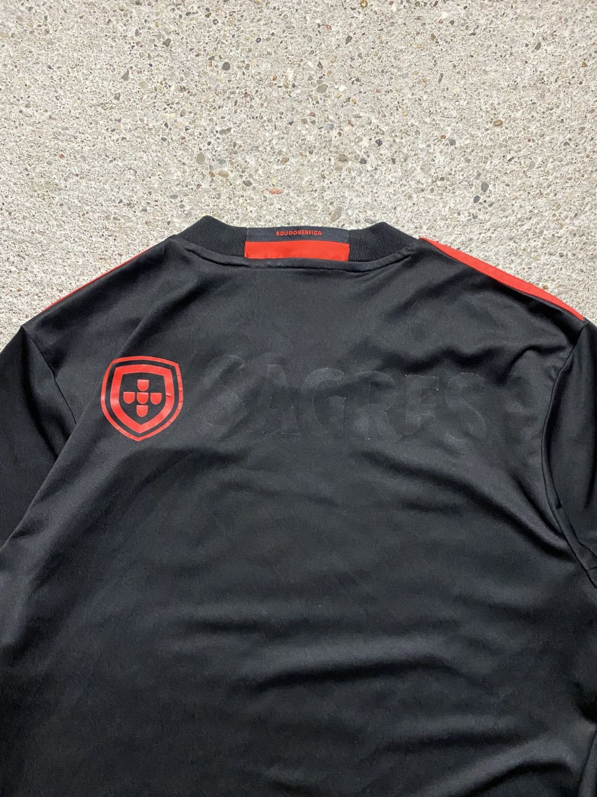 Adidas Adidas SL benfica 2016/17 football away shirt soccer jersey Size US S / EU 44-46 / 1 - 12 Thumbnail