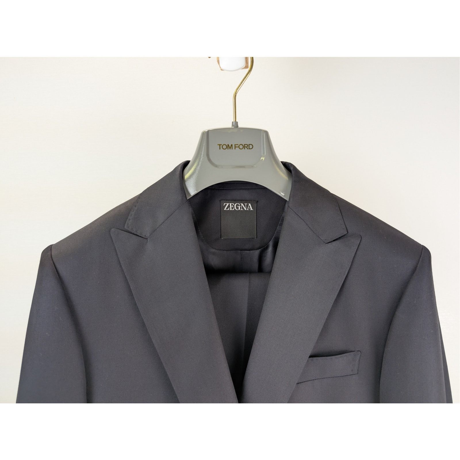 Ermenegildo Zegna o1rshd1 Mens Suit - Blazer and Casual Pants in Black Size US M / EU 48-50 / 2 - 3 Thumbnail