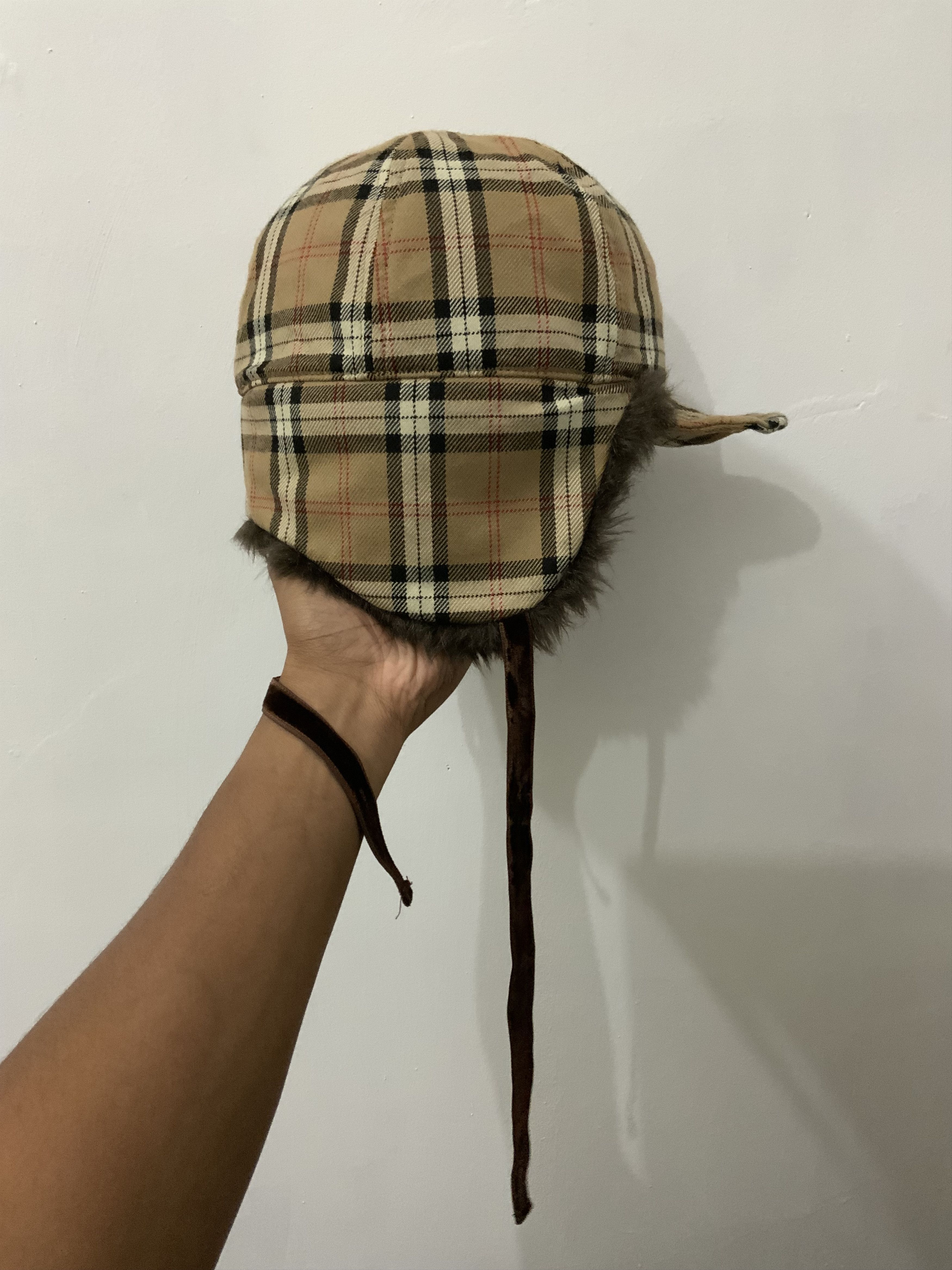 Japanese Brand Gloria Cordes Tokyo Fur inspired by Burberry Trooper Hat Size ONE SIZE - 15 Thumbnail