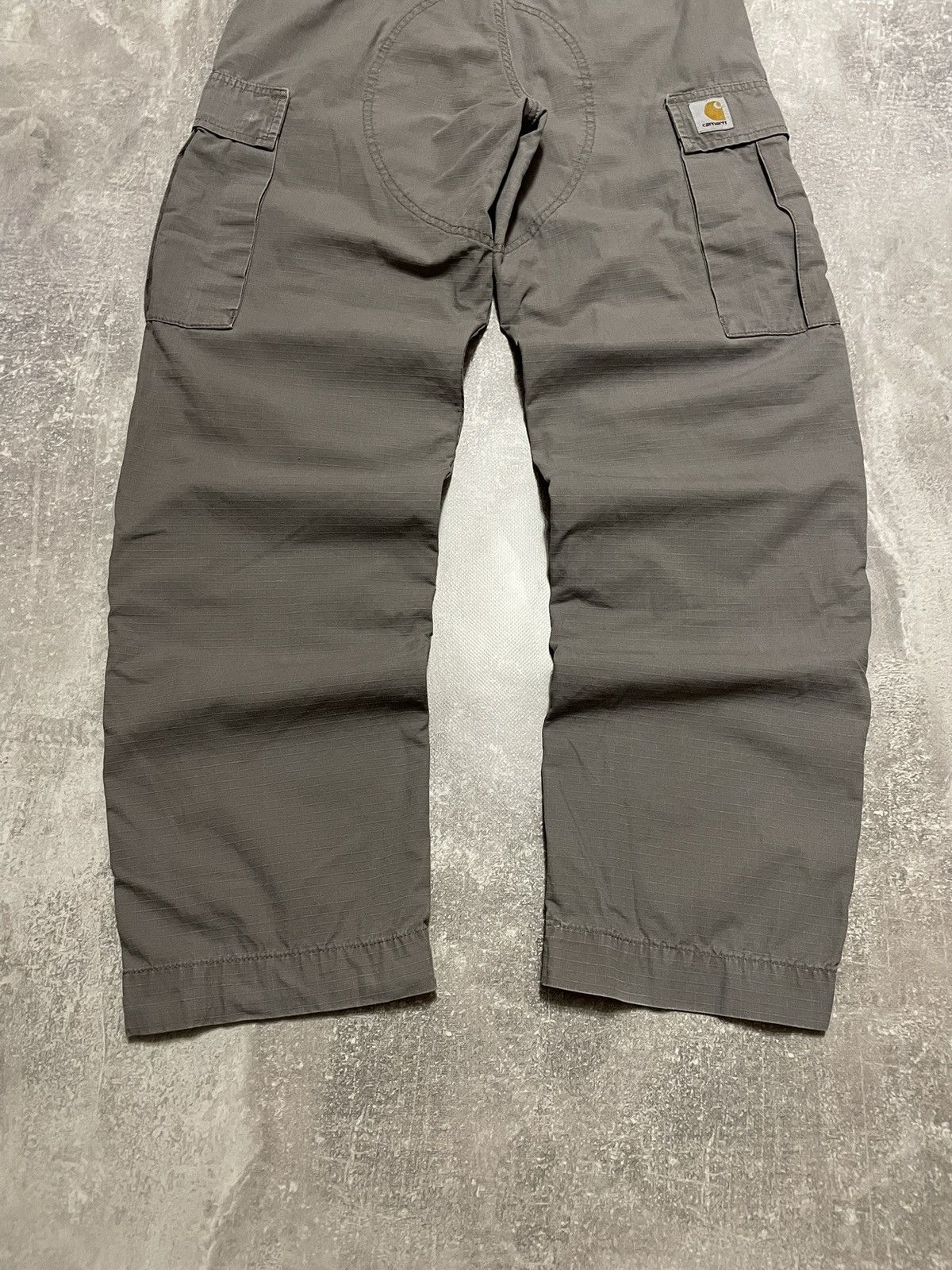 Carhartt × Carhartt Wip × Vintage Vintage Carhartt Cargo Regular Pants 29/32 Size US 29 - 15 Thumbnail