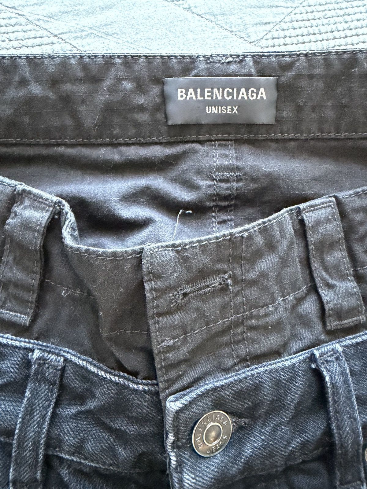 Balenciaga Balenciaga 3 Layer Sweats Size US 32 / EU 48 - 3 Thumbnail