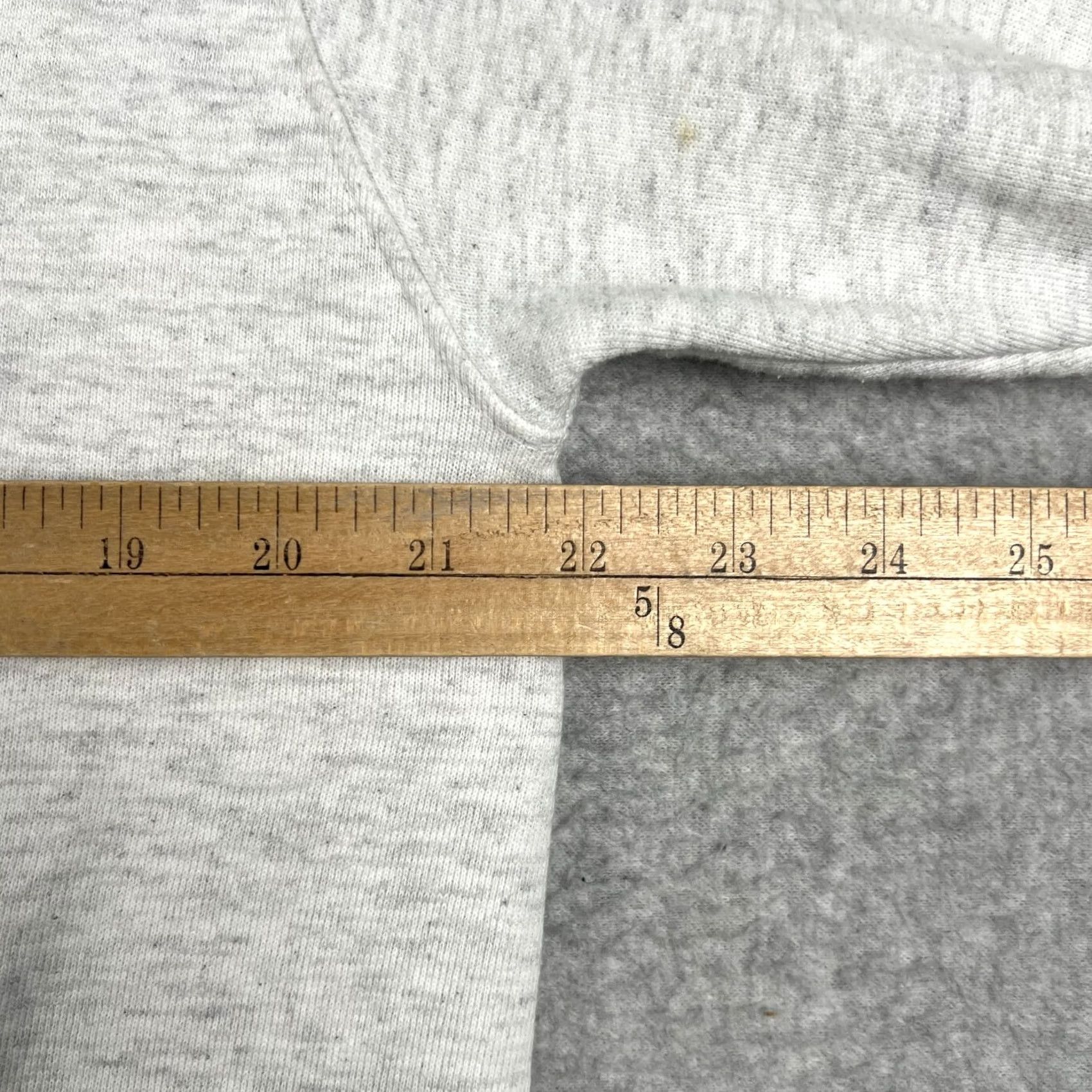 Champion VINTAGE Champion Sweatshirt Mens Large Grey Crew Wyoming USA Made 90s Y2K Size US L / EU 52-54 / 3 - 5 Thumbnail