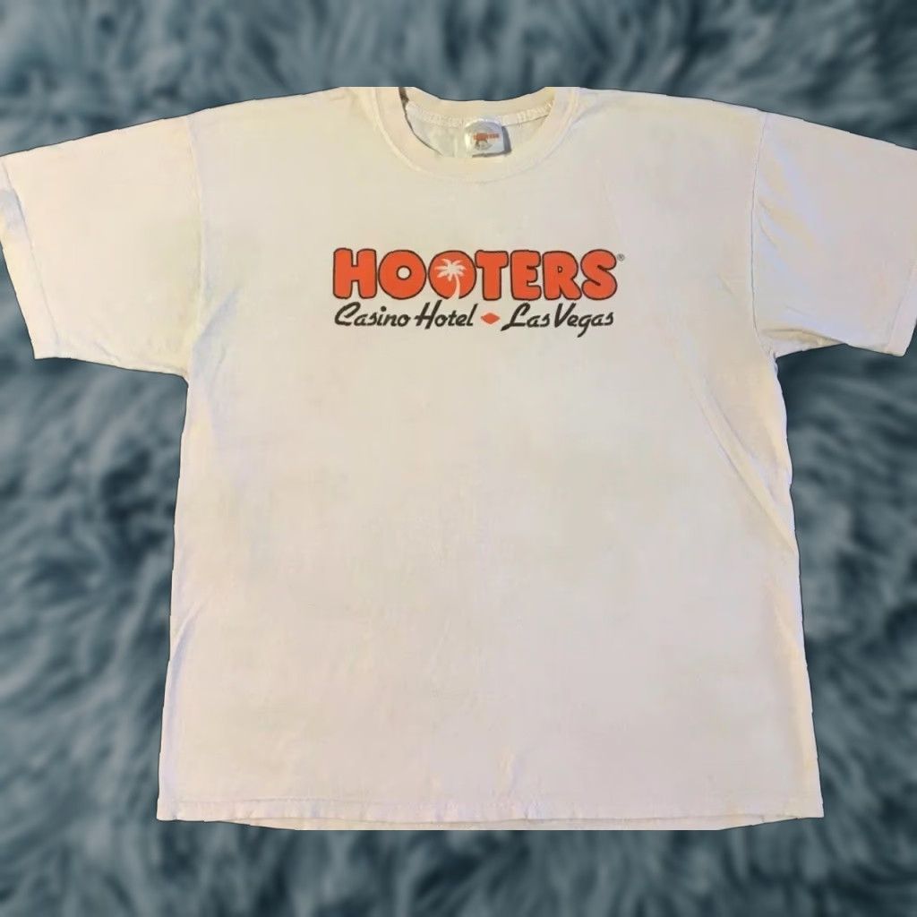 VINTAGE Hooters Las Vegas Faded Distress Shirt XL Pink Shirt Mens XL Beer Humor 90s Y2K Grunge Funny Joke Bar Distressed