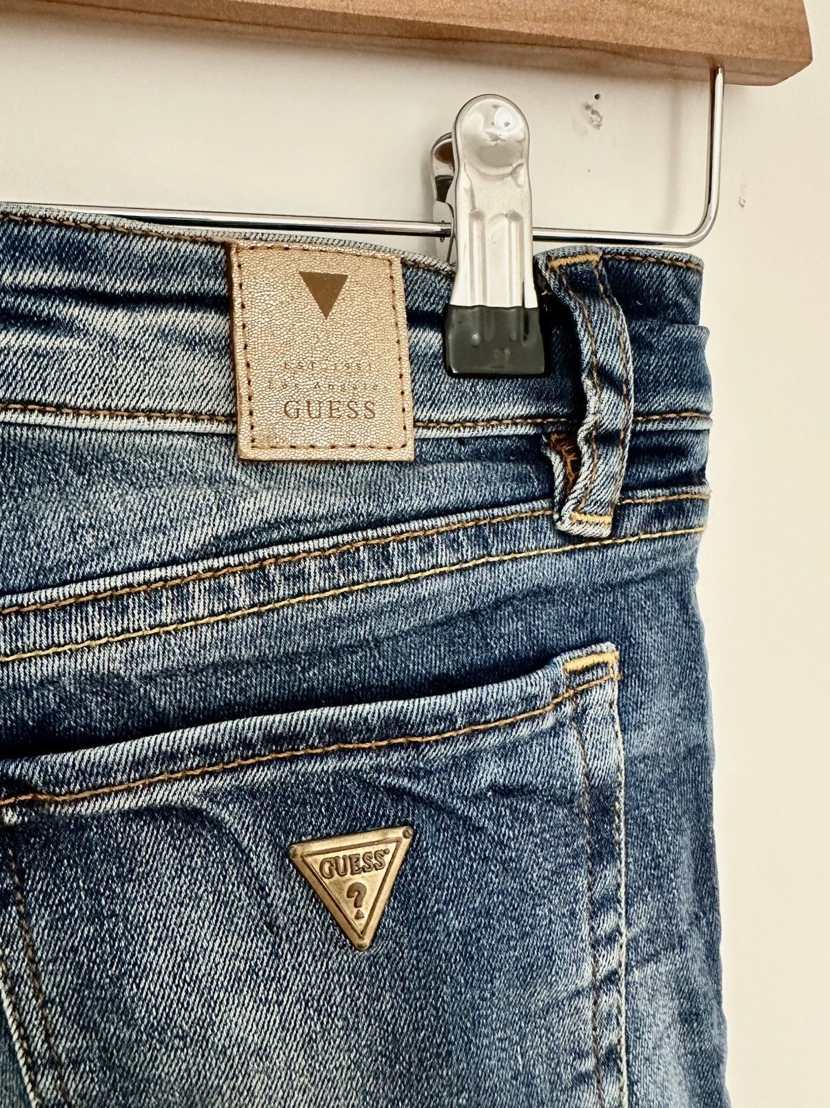 Guess VINTAGE GUESS JEANS Size 28" / US 6 / IT 42 - 3 Thumbnail
