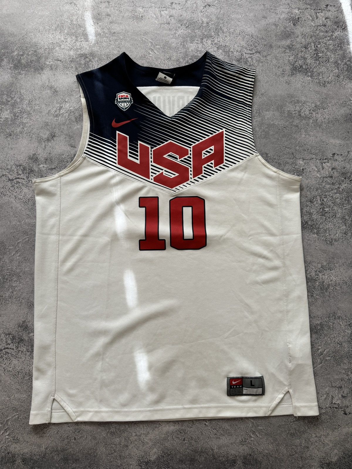 Vintage Nike Basketball USA Team Jersey #10 Kyrie Irving