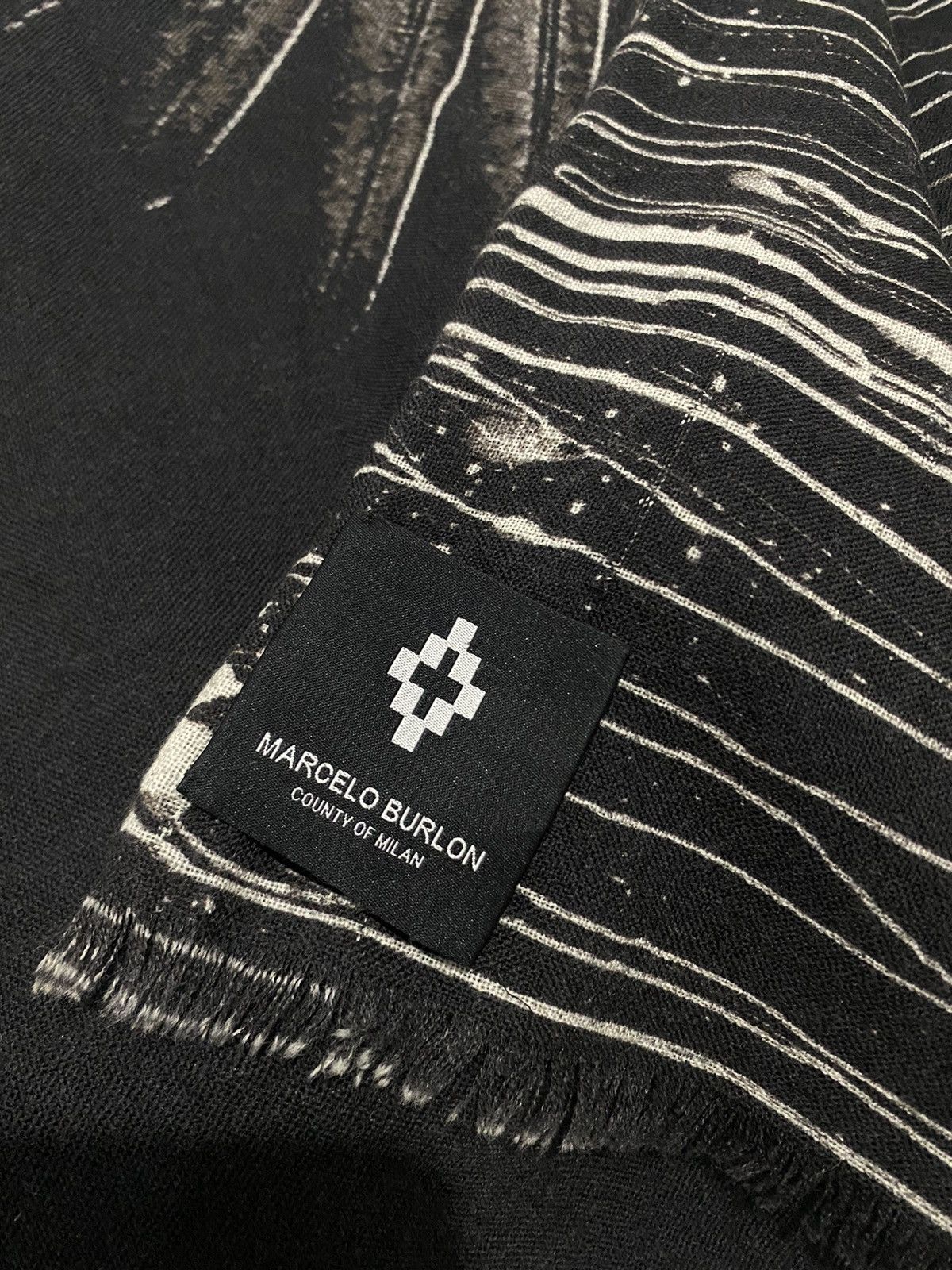 Marcelo Burlon MARCELO BURLON AOP GRAPHICS LOGO SCARF Size ONE SIZE - 3 Thumbnail