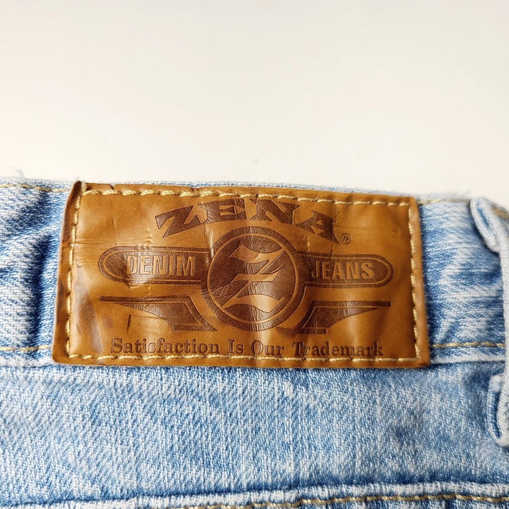 Vintage VINTAGE Zena Boot Cut Jeans Size 12 Light Wash Womens Size 34" / US 12 / IT 48 - 5 Thumbnail