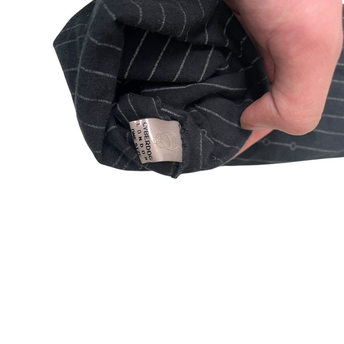 Cyberdog pinstripe arm warmers