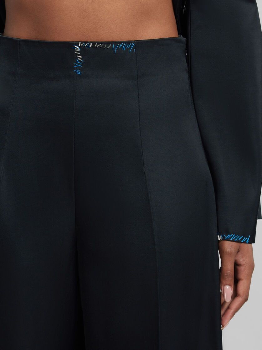 Marni o1f1d3z0825 Duchesse Satin Trouser With Bead Mending Black Size 25" / US 0 / IT 36 - 4 Thumbnail