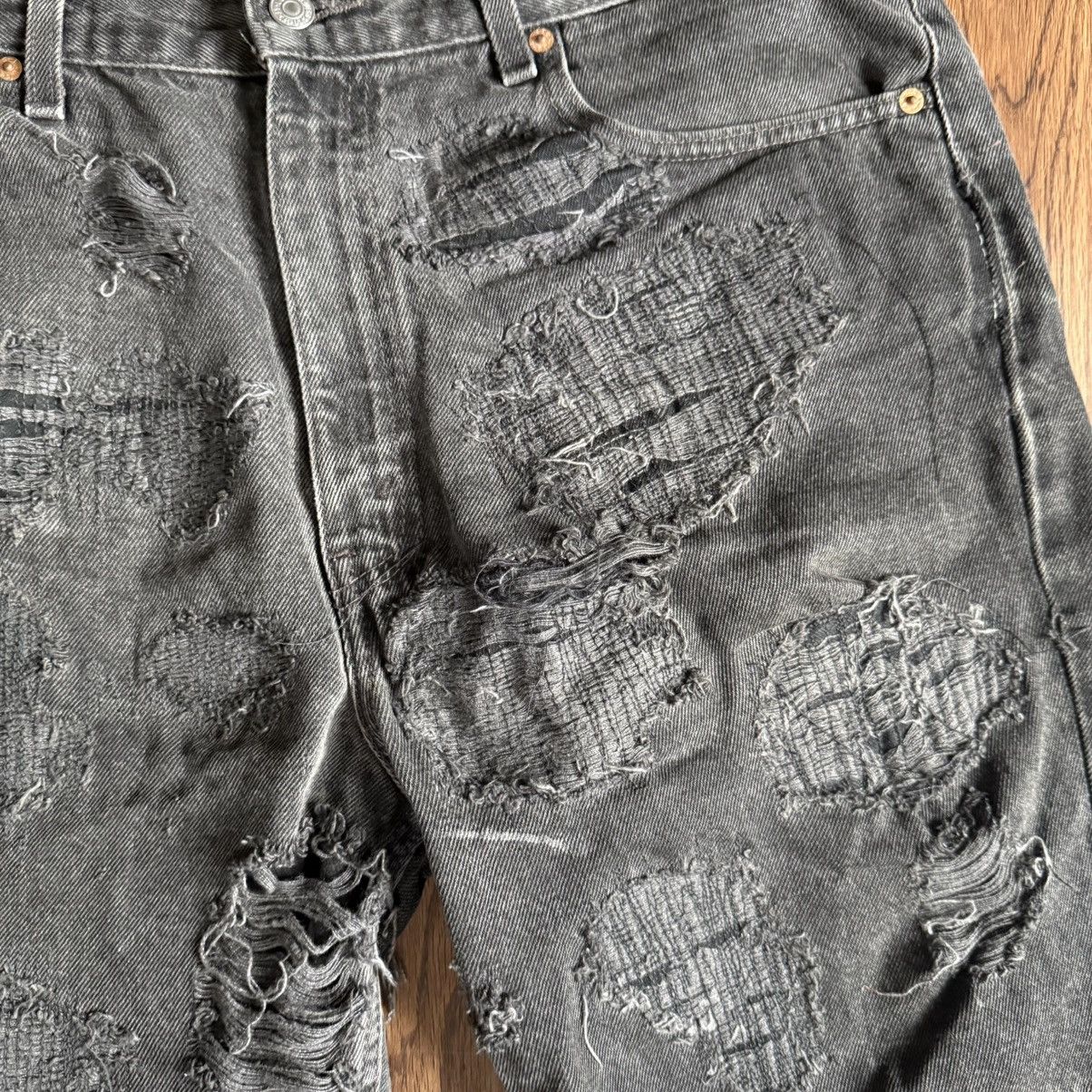 Levi's Levis distressed jean shorts Size US 36 / EU 52 - 4 Thumbnail