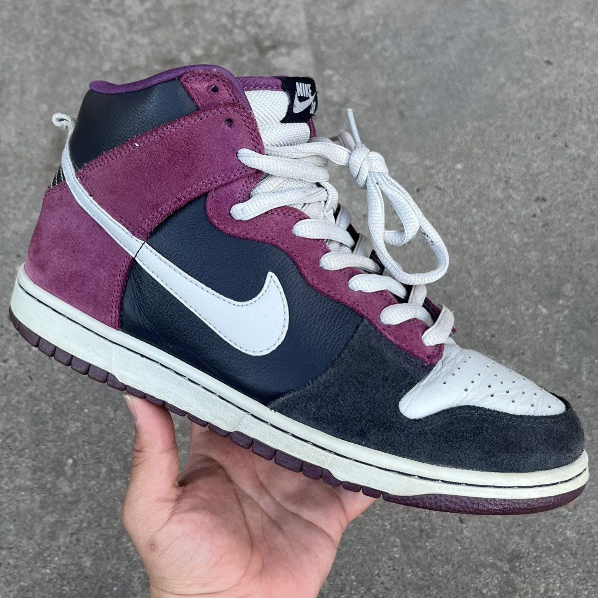 Vintage 2008’ Nike Dunk High Pro SB Un-Heavens Gate 10.5 Size US 10.5 / EU 43-44 - 1 Thumbnail